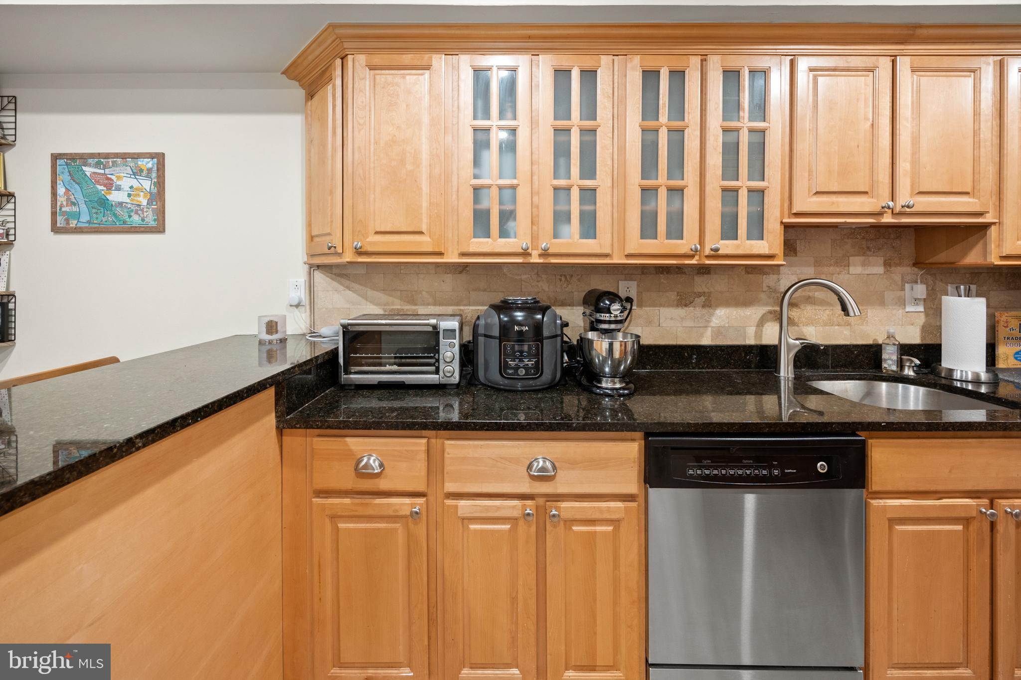 FAIRMOUNT - Residential