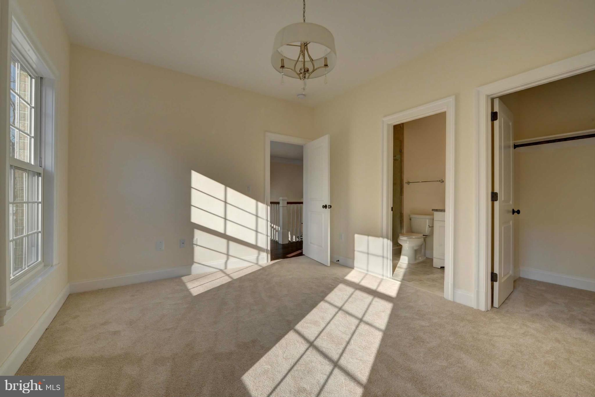 OLIVER ESTATES - Residential