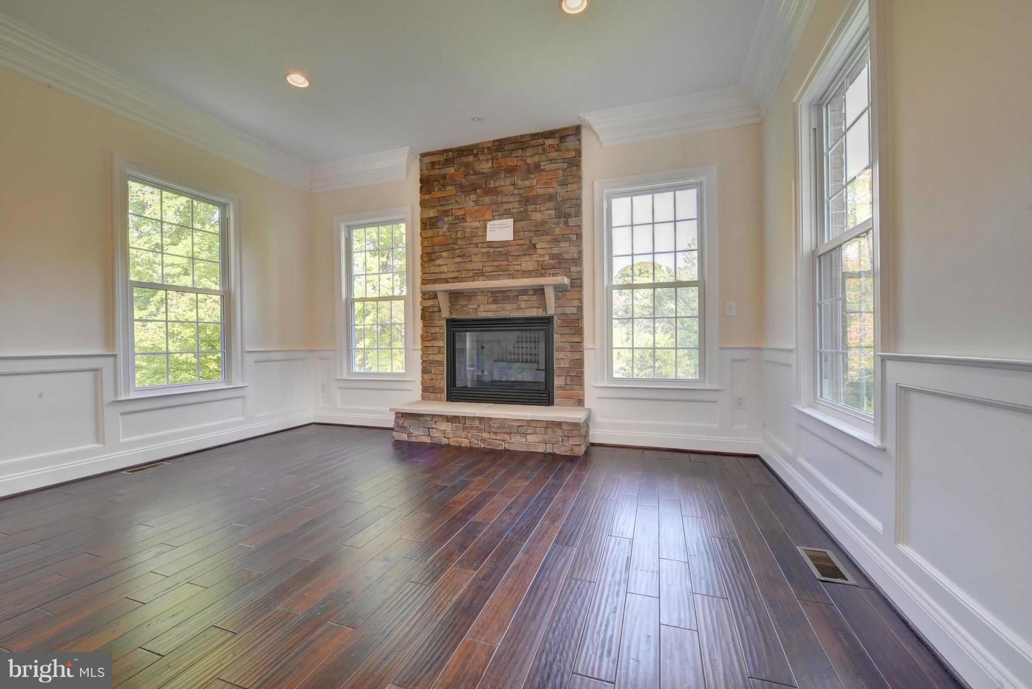 OLIVER ESTATES - Residential