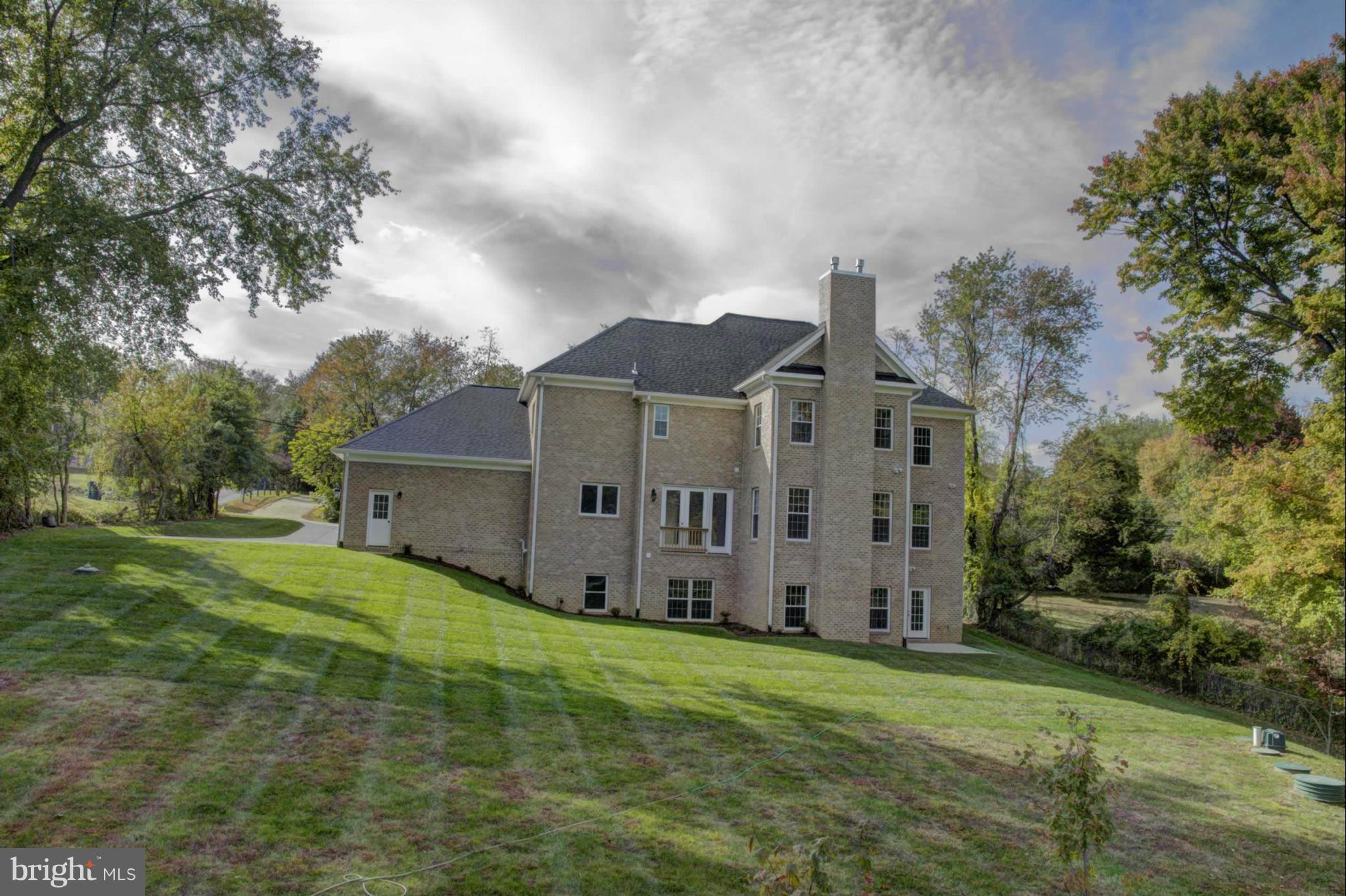 OLIVER ESTATES - Residential