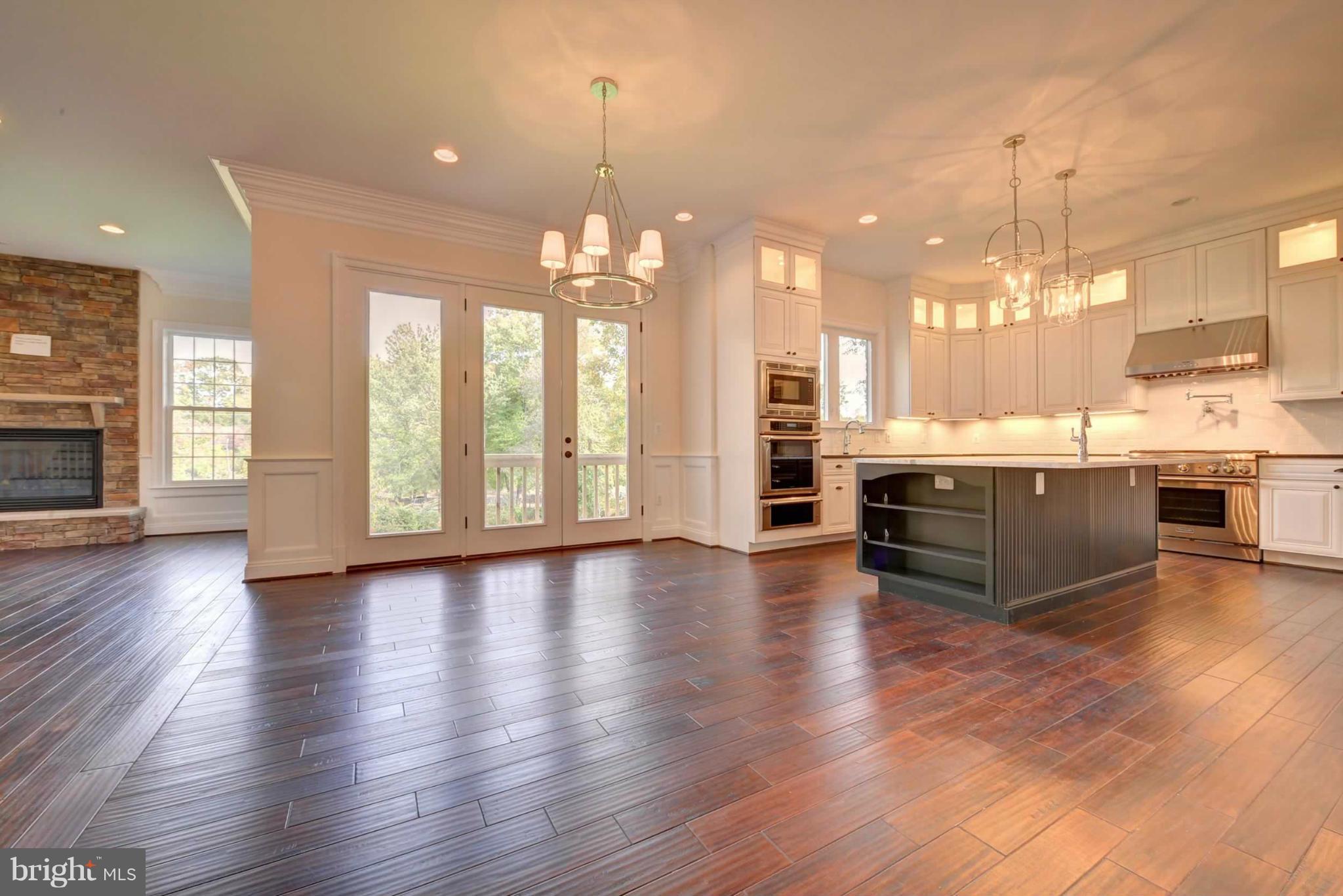 OLIVER ESTATES - Residential