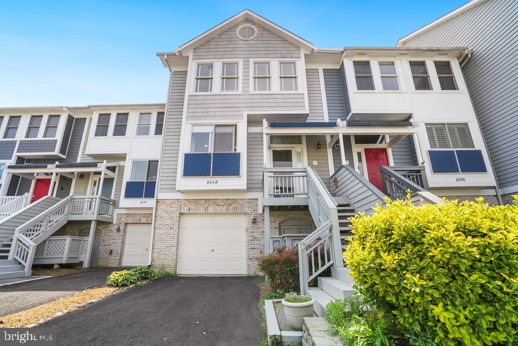 WINDWARD KEY - Residential