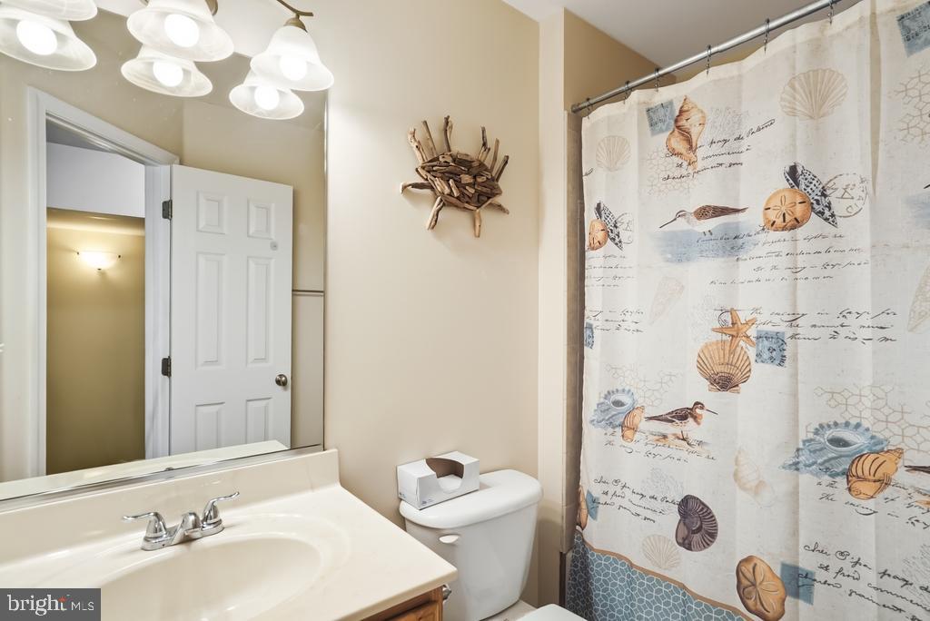 WINDWARD KEY - Residential