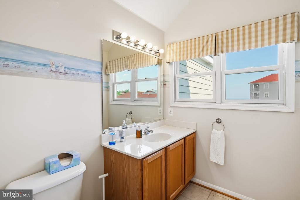 WINDWARD KEY - Residential