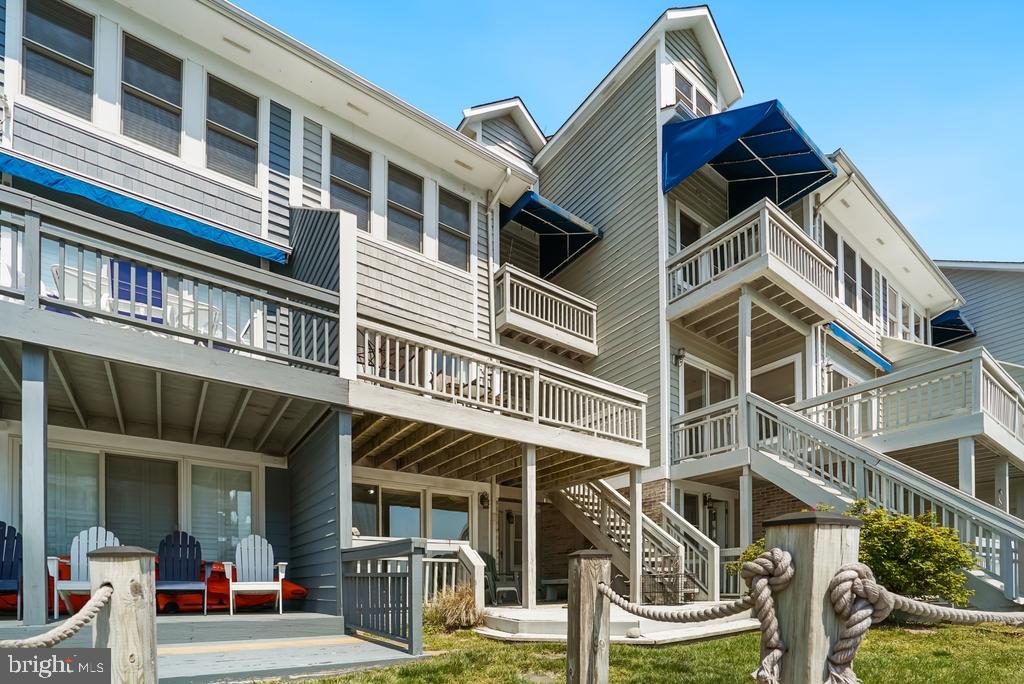 WINDWARD KEY - Residential