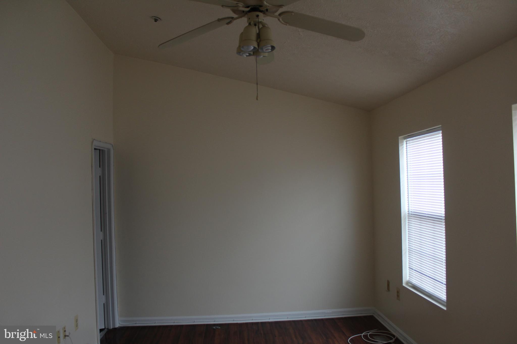 MAPLE SHADE - Residential Lease