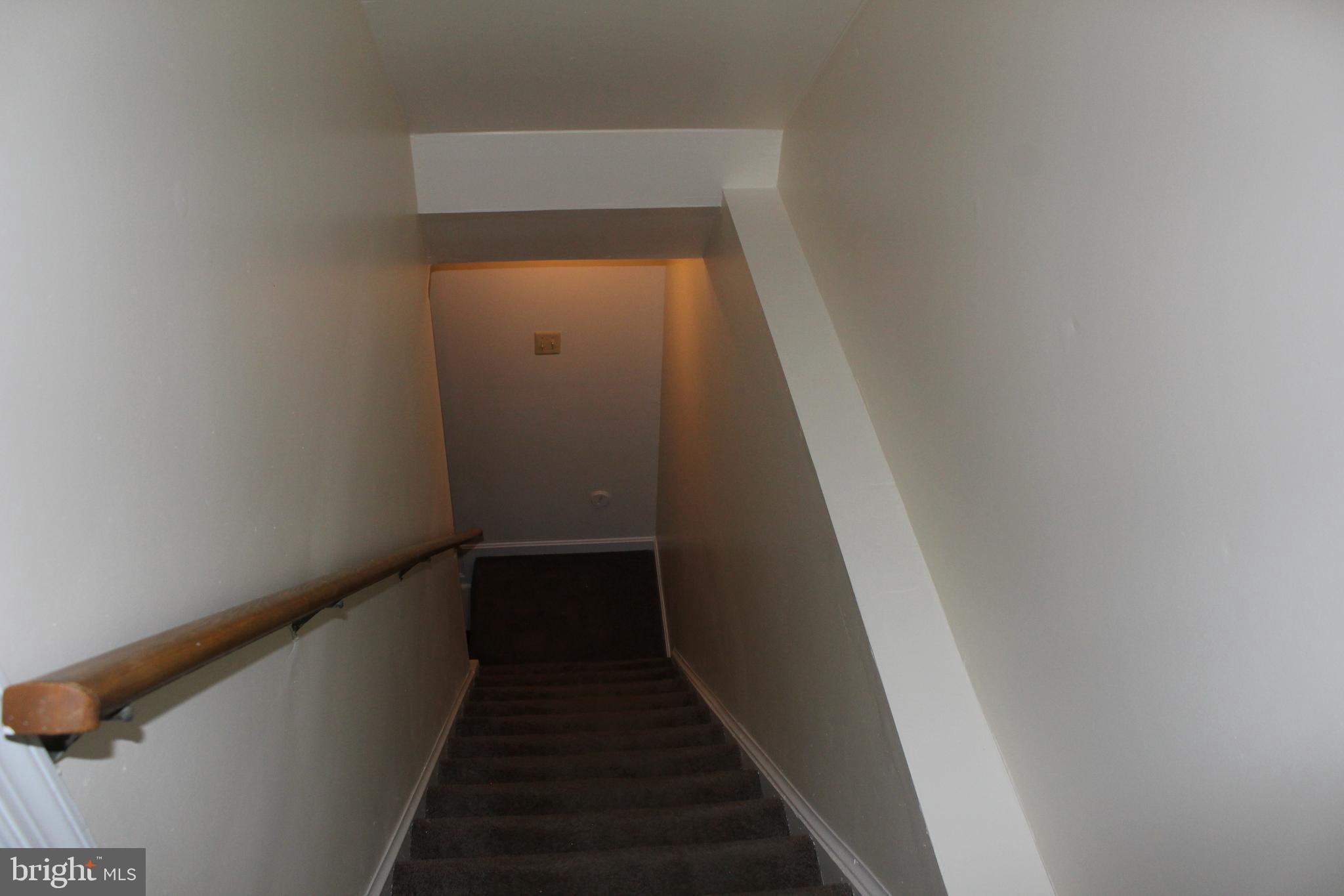 MAPLE SHADE - Residential Lease