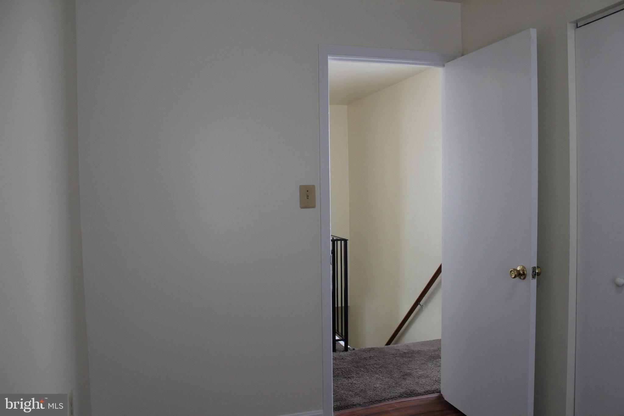 MAPLE SHADE - Residential Lease