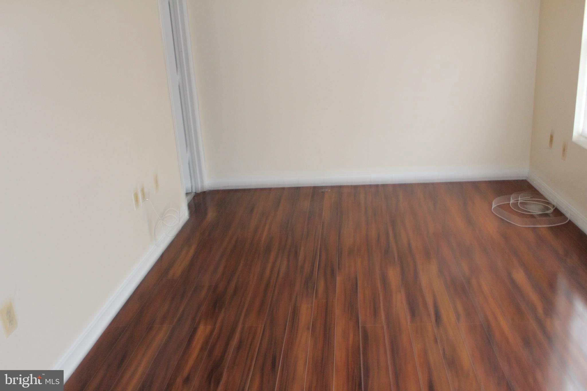 MAPLE SHADE - Residential Lease