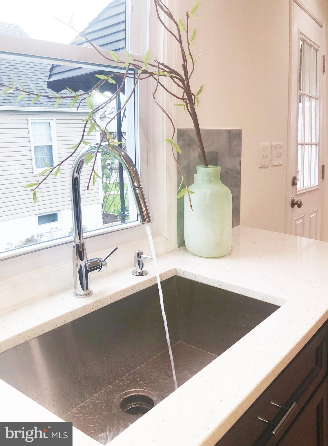 EDGEMERE - Residential