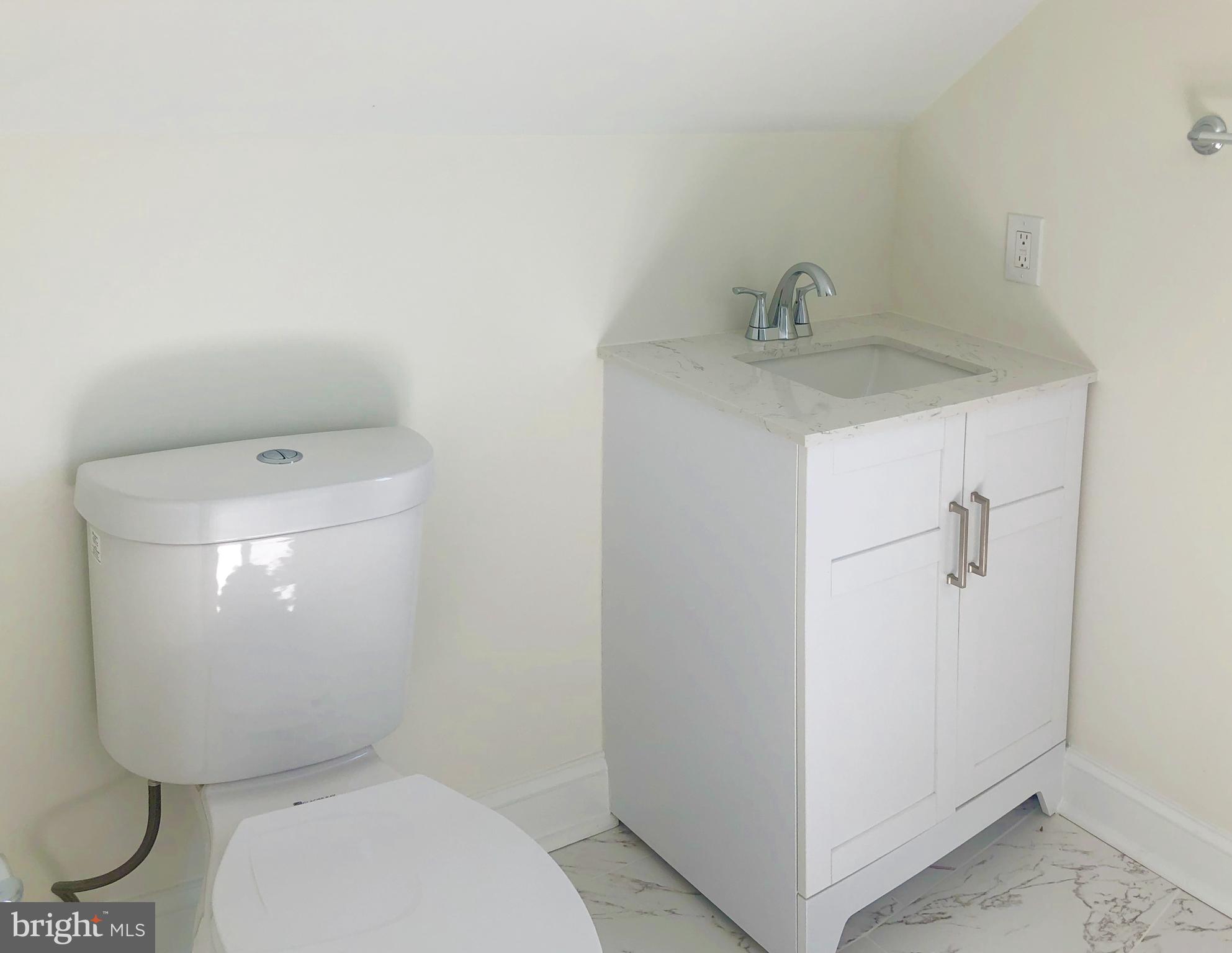 EDGEMERE - Residential