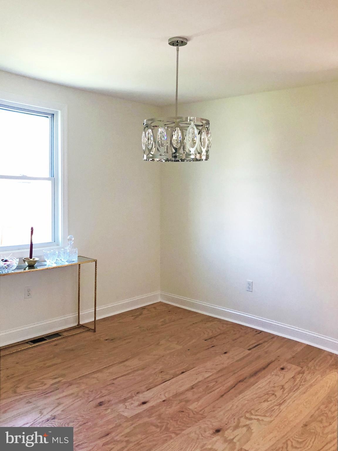 EDGEMERE - Residential