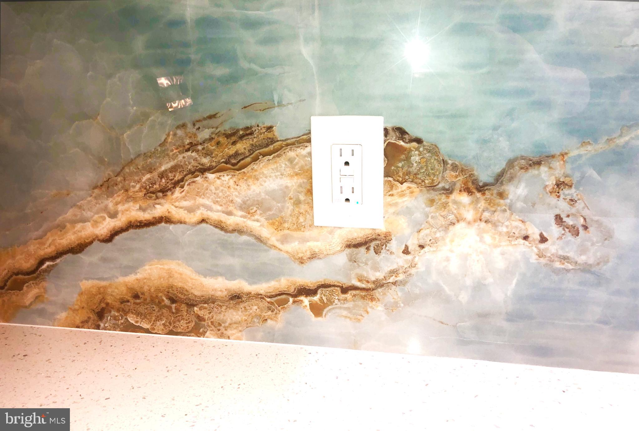 EDGEMERE - Residential