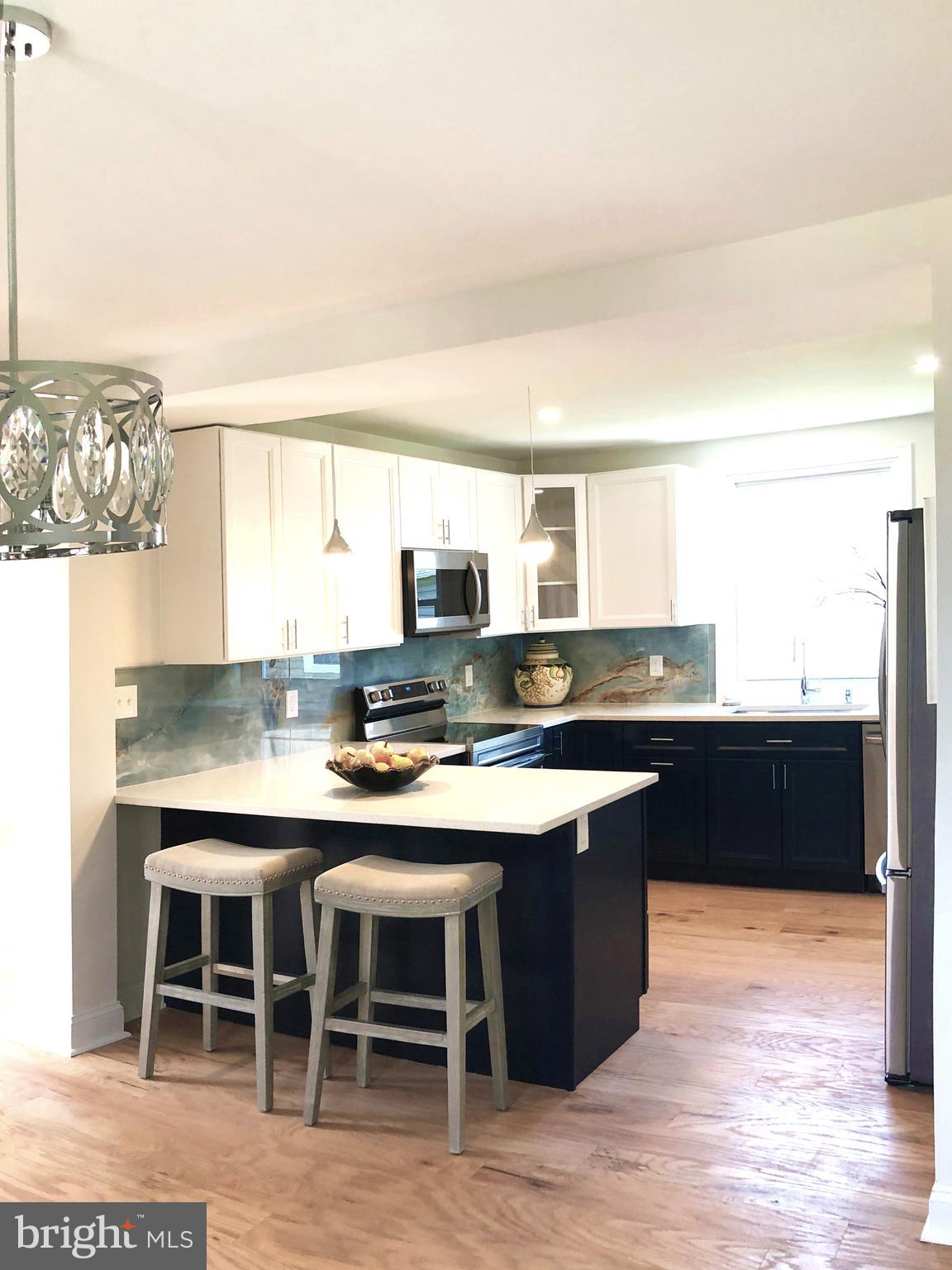 EDGEMERE - Residential