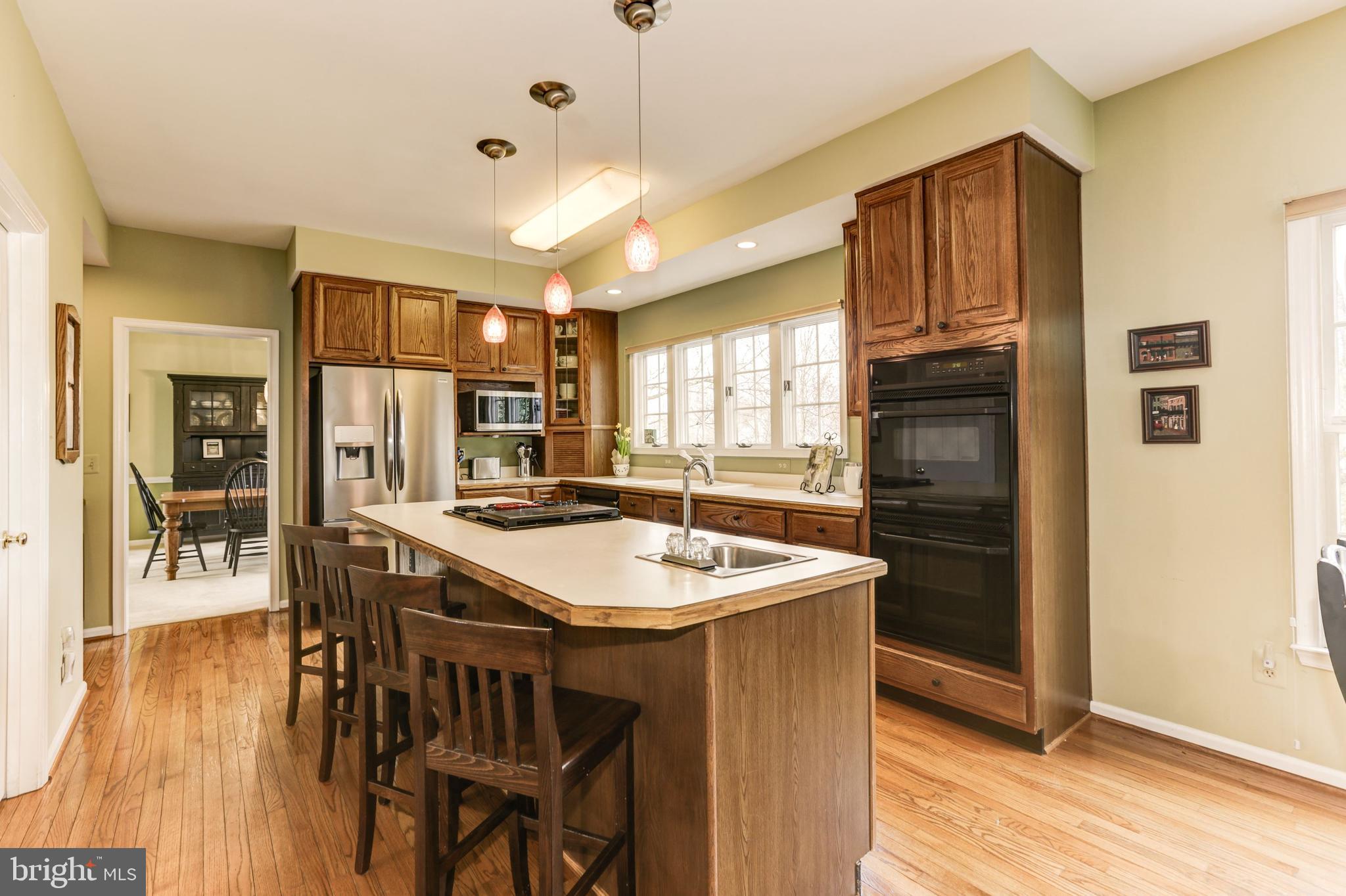 COMPTON HEIGHTS - Residential