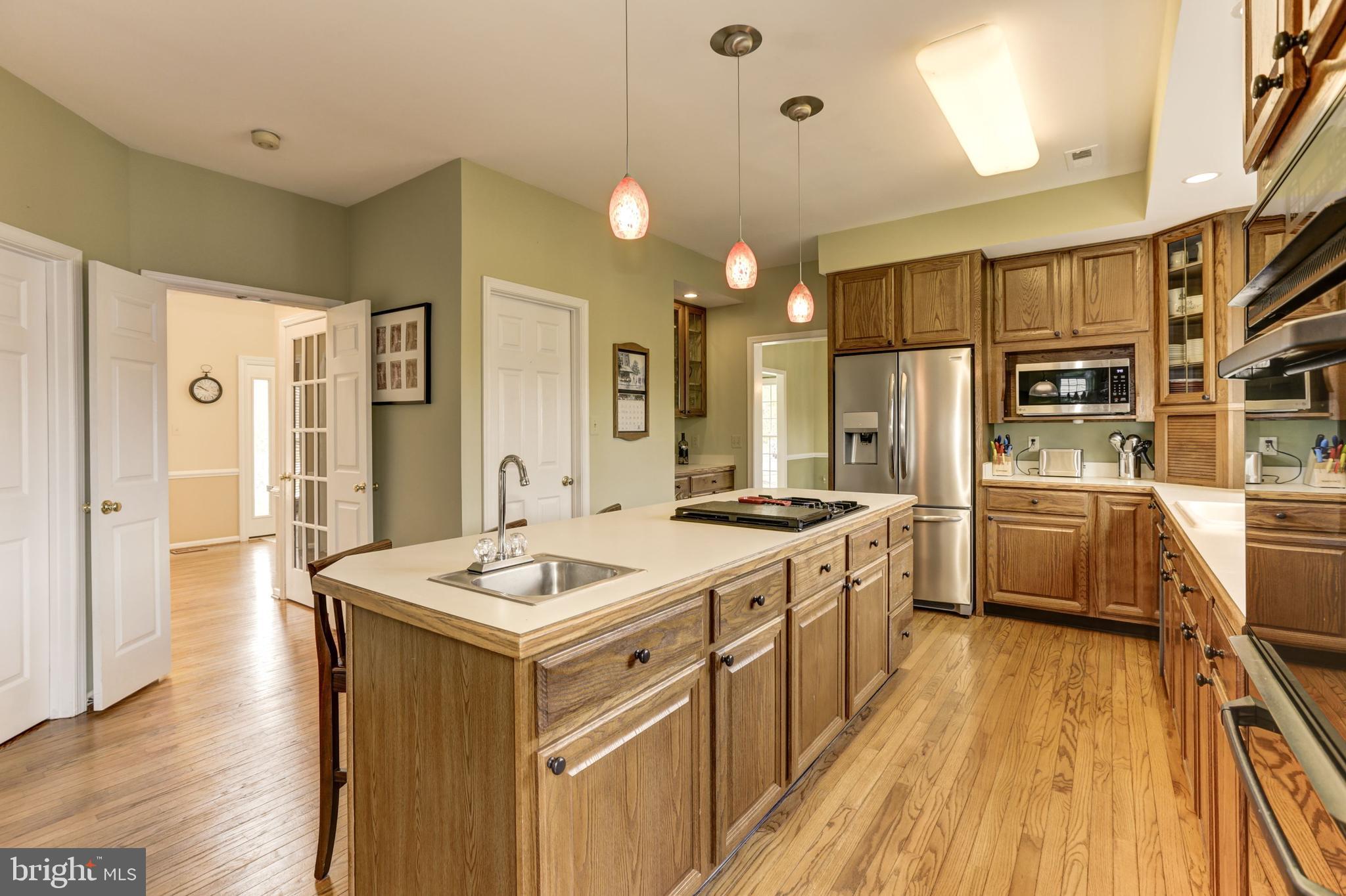 COMPTON HEIGHTS - Residential