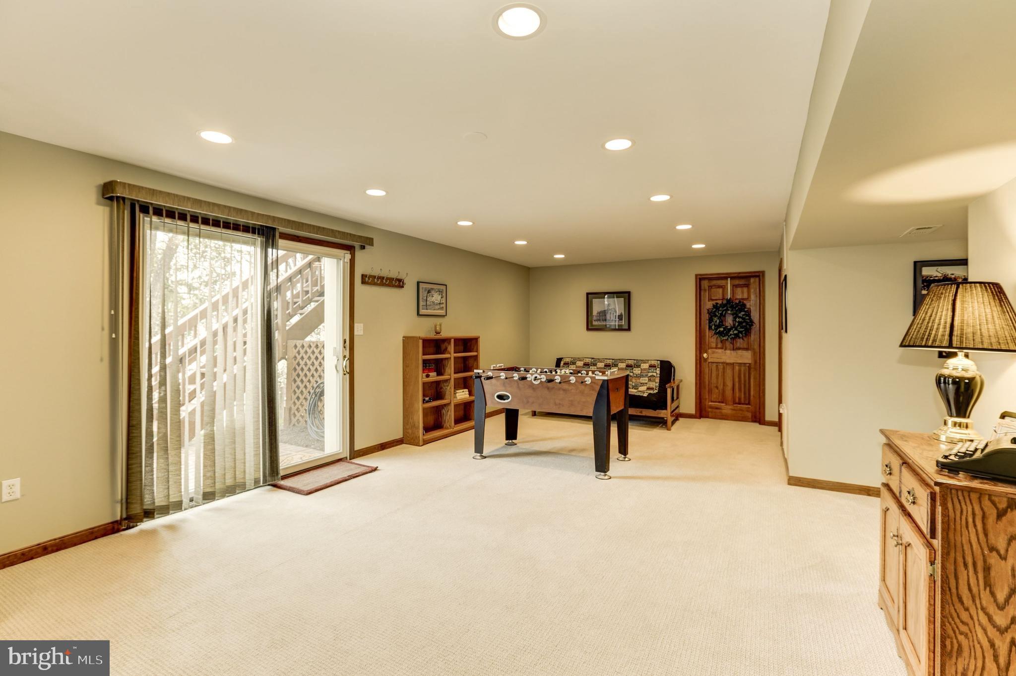 COMPTON HEIGHTS - Residential