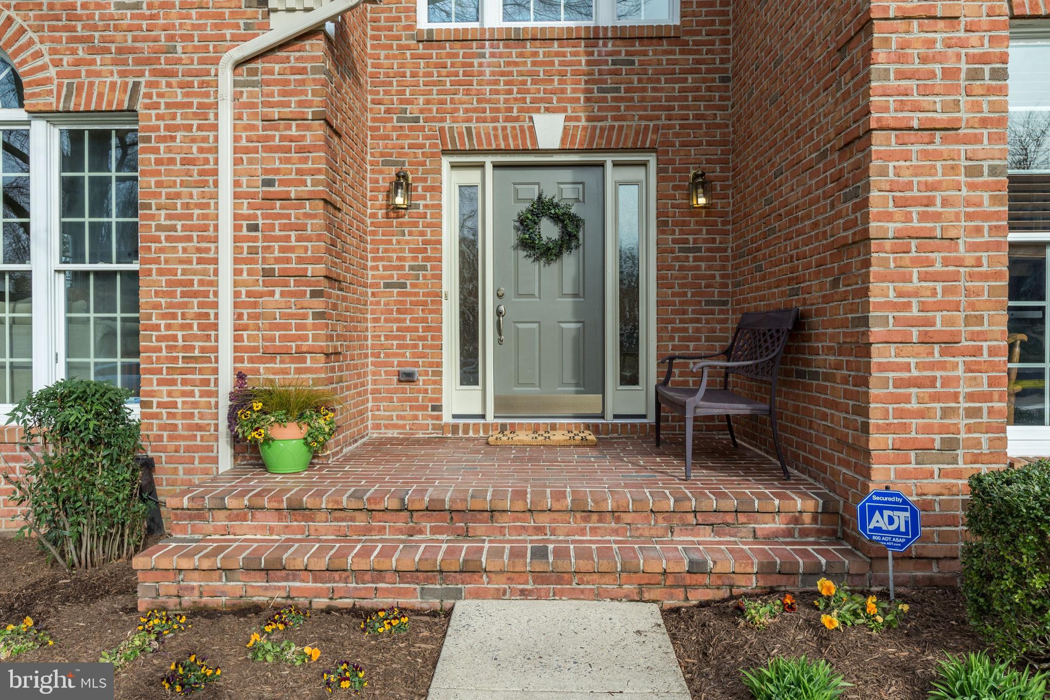 COMPTON HEIGHTS - Residential