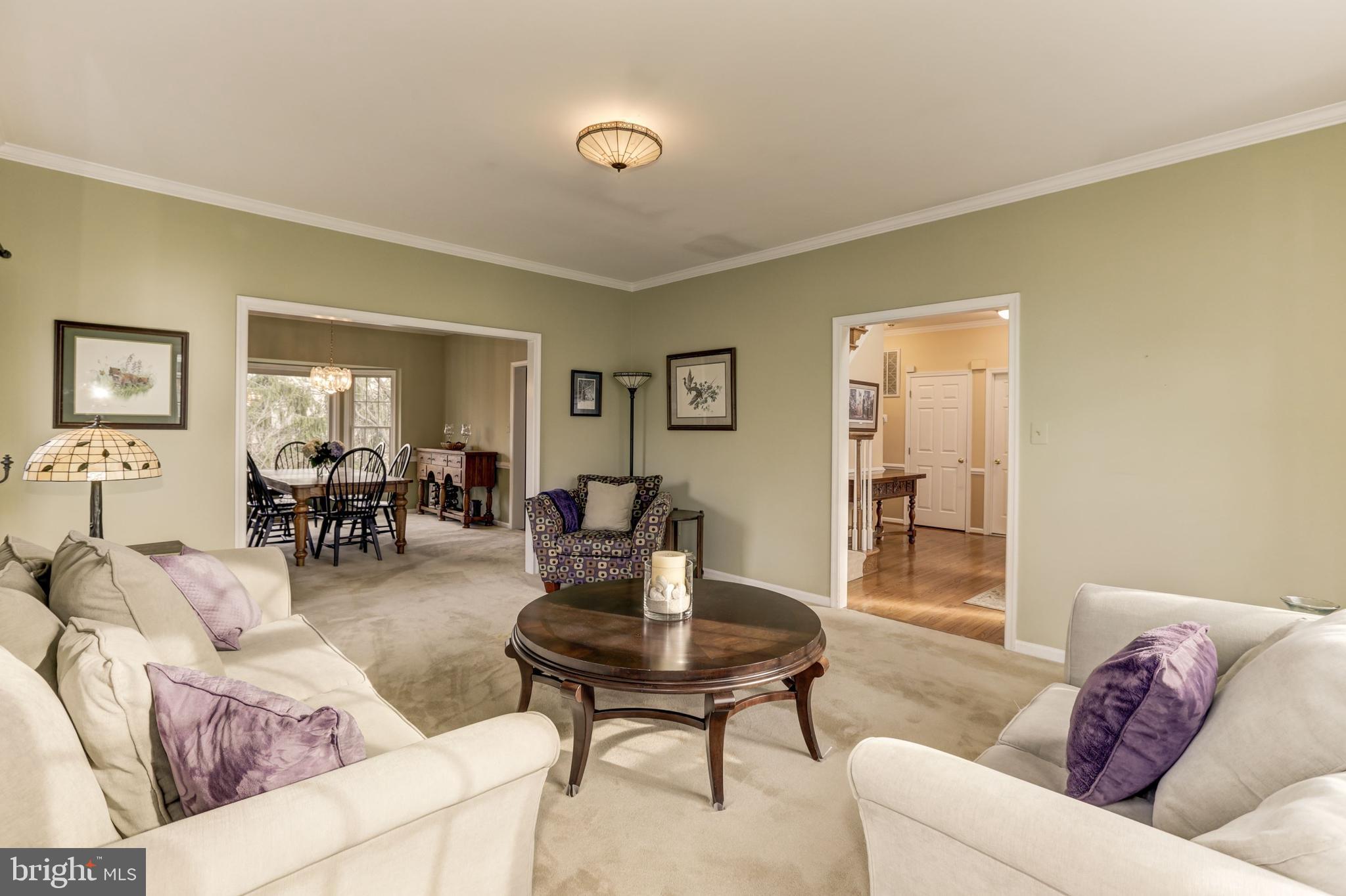 COMPTON HEIGHTS - Residential