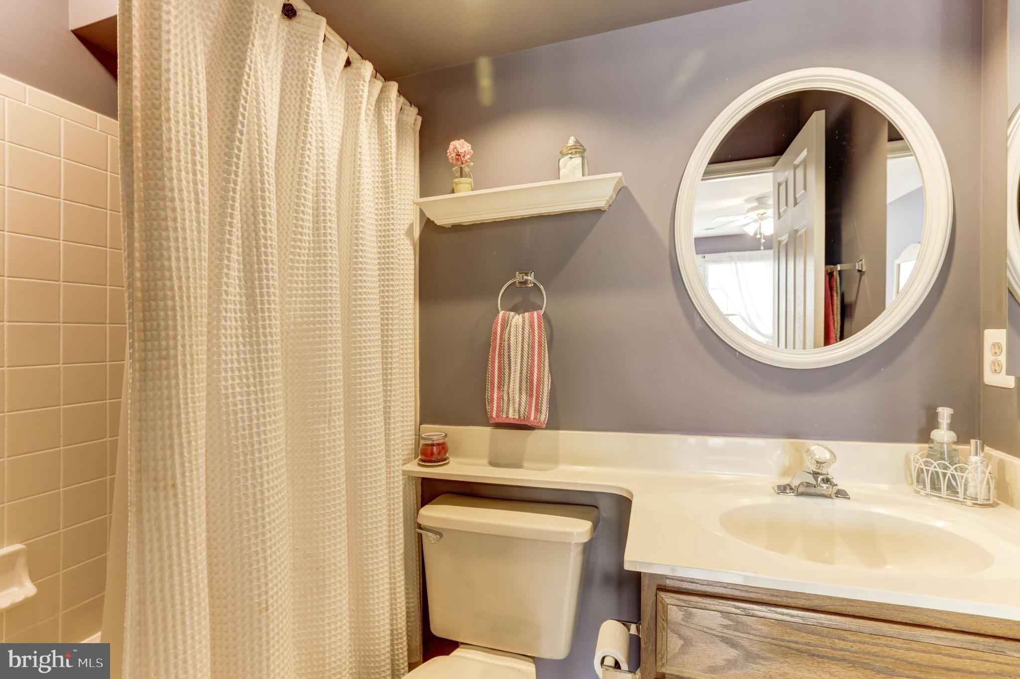 COMPTON HEIGHTS - Residential