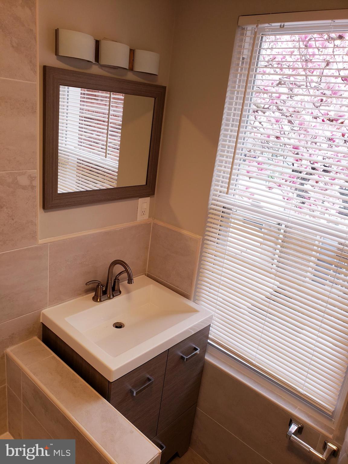 TACONY - Residential