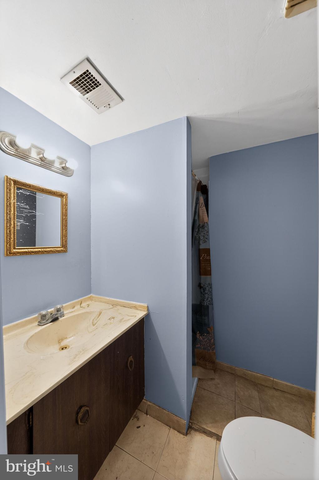 CIPRIANO WOODS - Residential