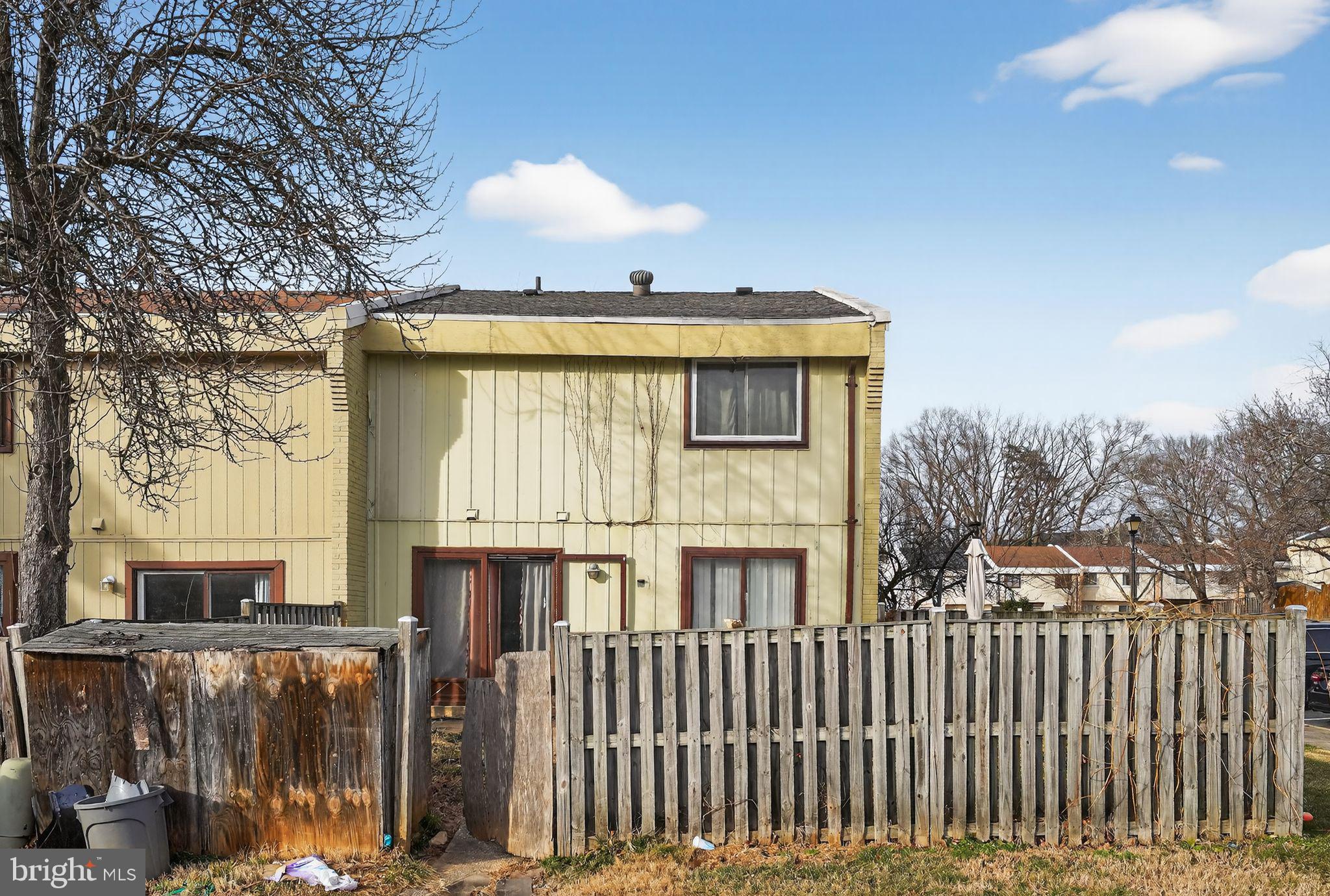 CIPRIANO WOODS - Residential