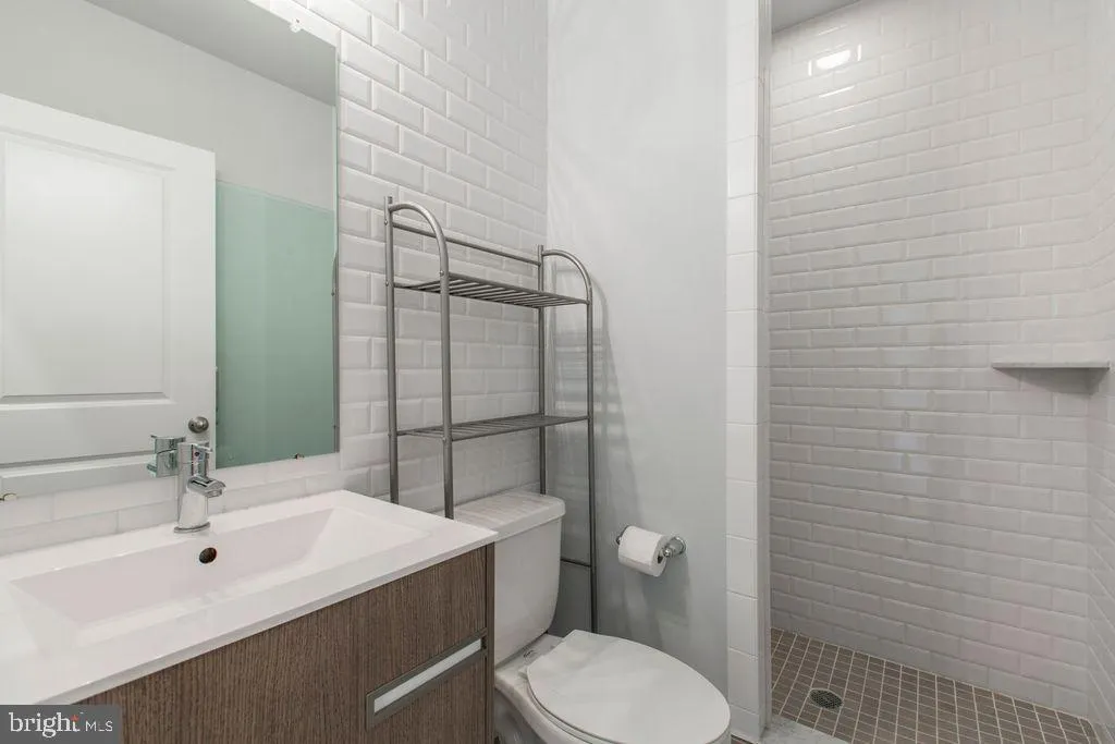 Additional image 34 of 4304 Cresson Street Unit 1, Philadelphia, PA 19127
