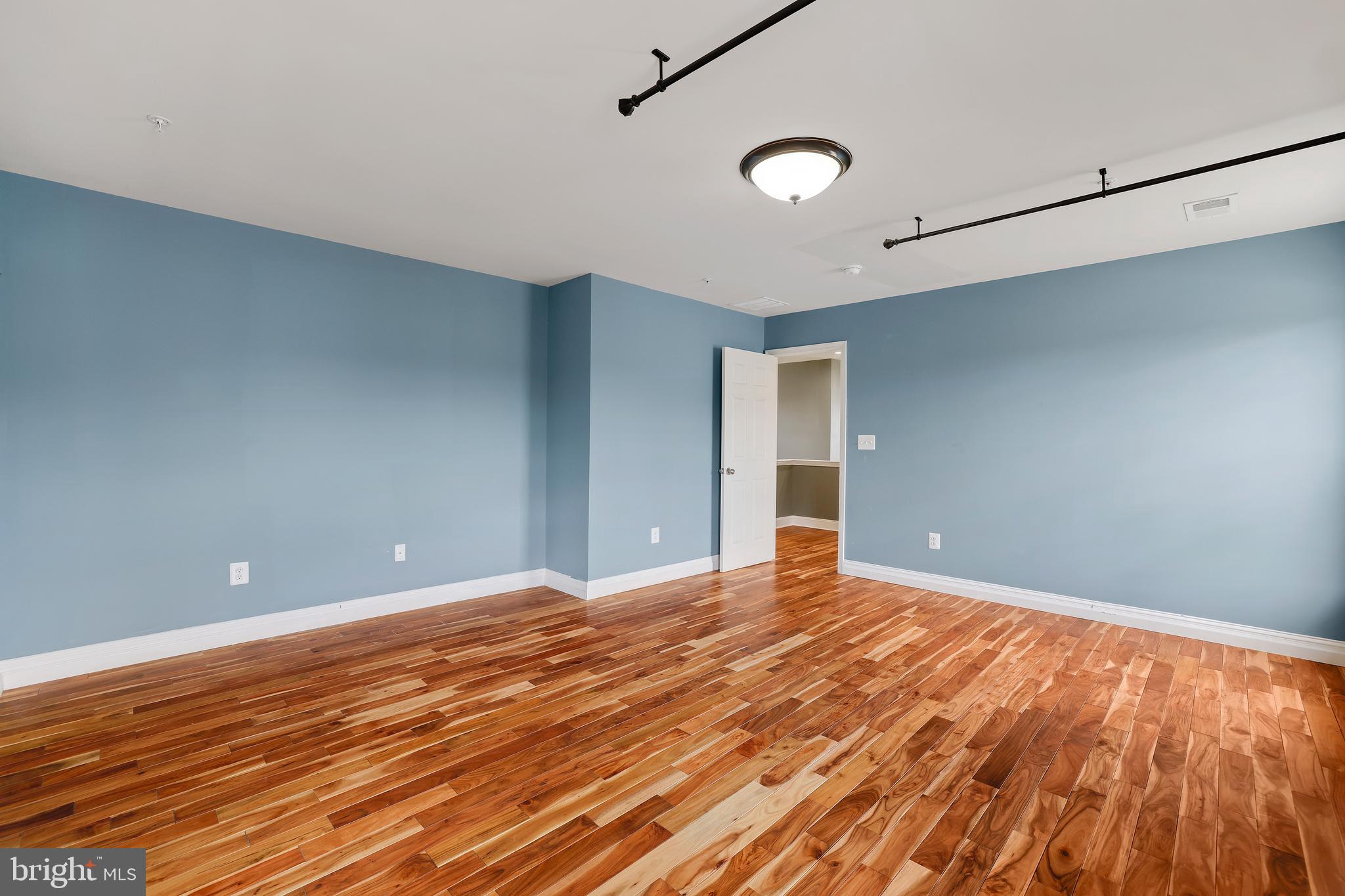 GREENHAVEN RUN - Residential