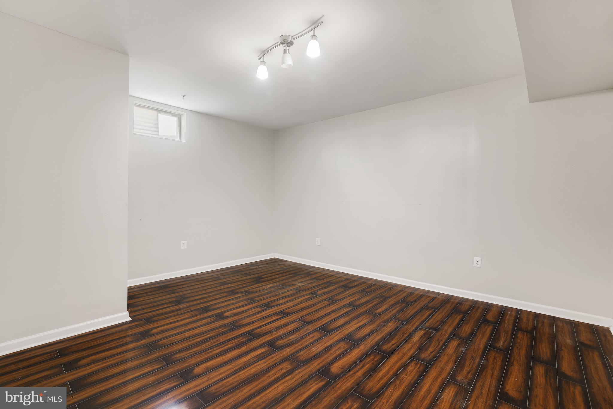 GREENHAVEN RUN - Residential