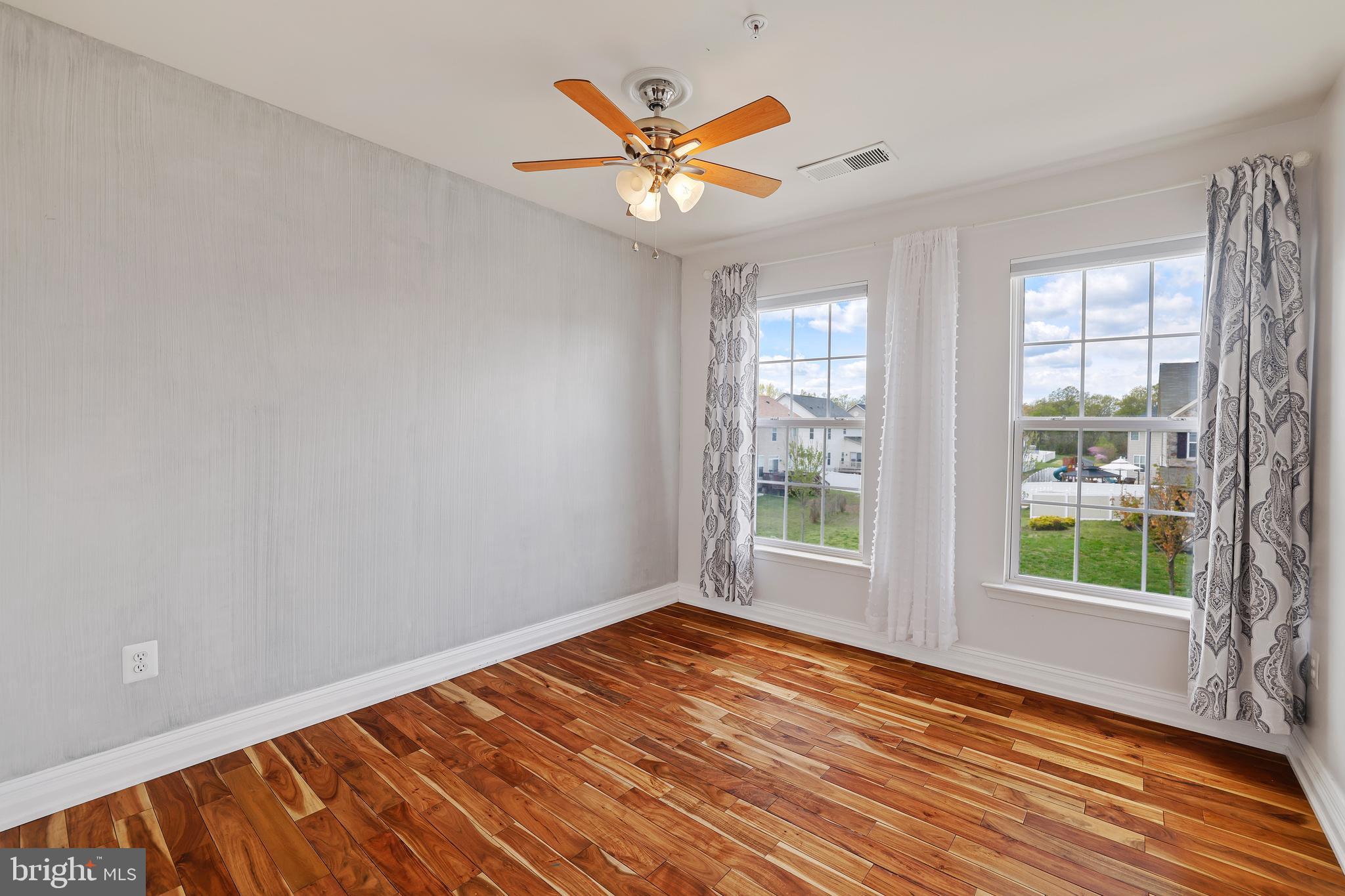 GREENHAVEN RUN - Residential