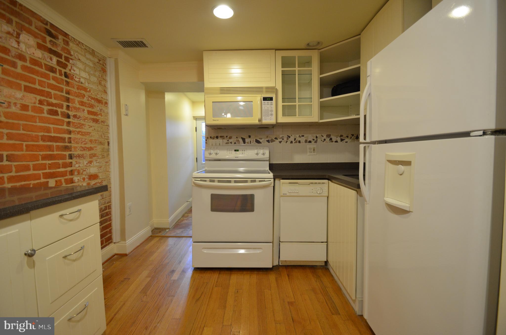 FELLS POINT HISTORIC DISTRICT - Residential Lease