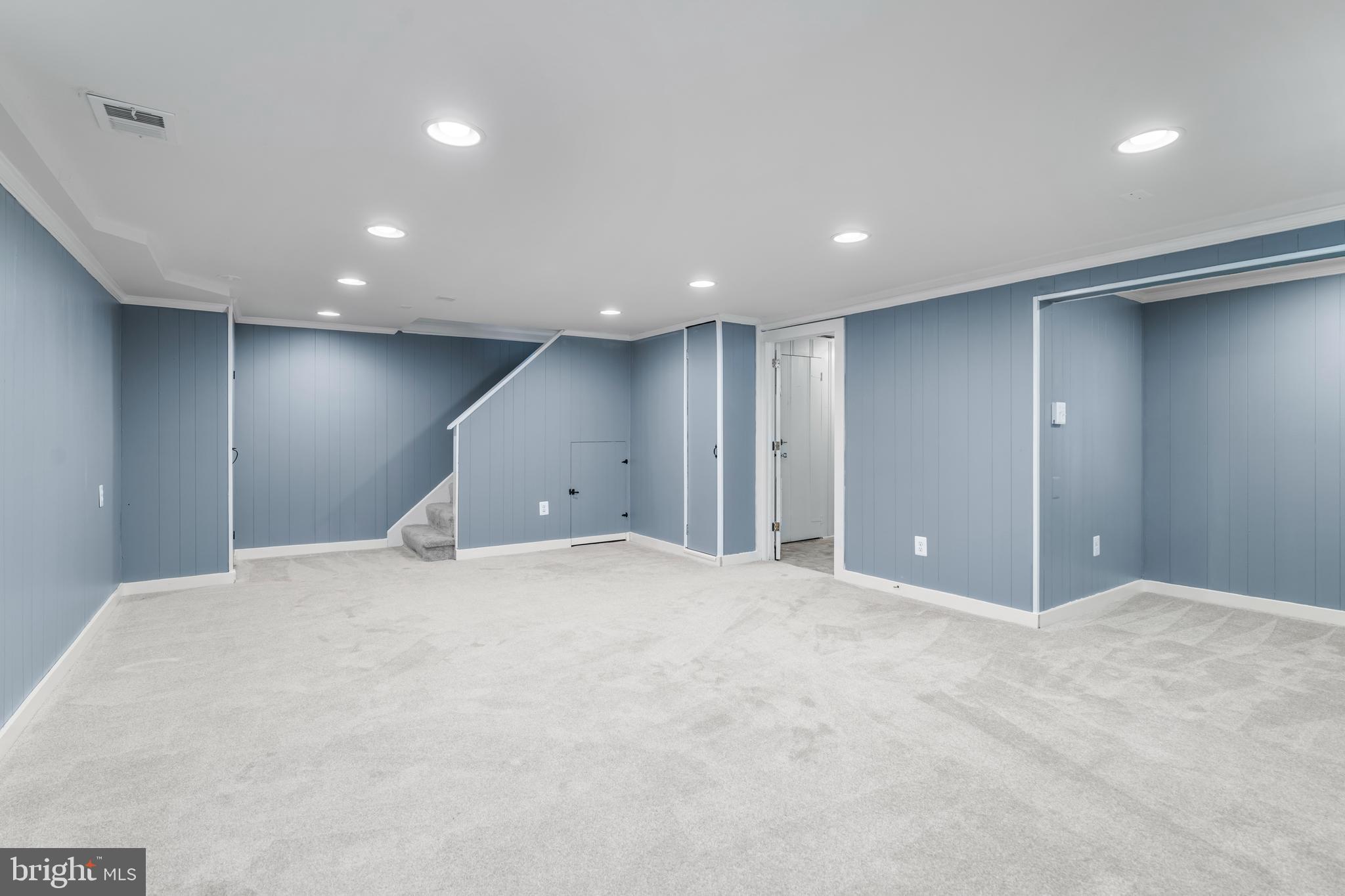 LOCH RAVEN VILLAGE - Residential