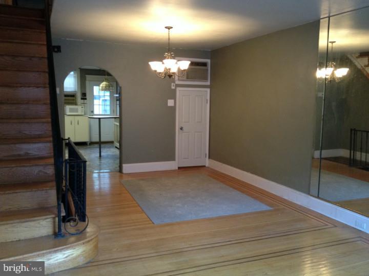 PHILADELPHIA (SOUTH) - Residential