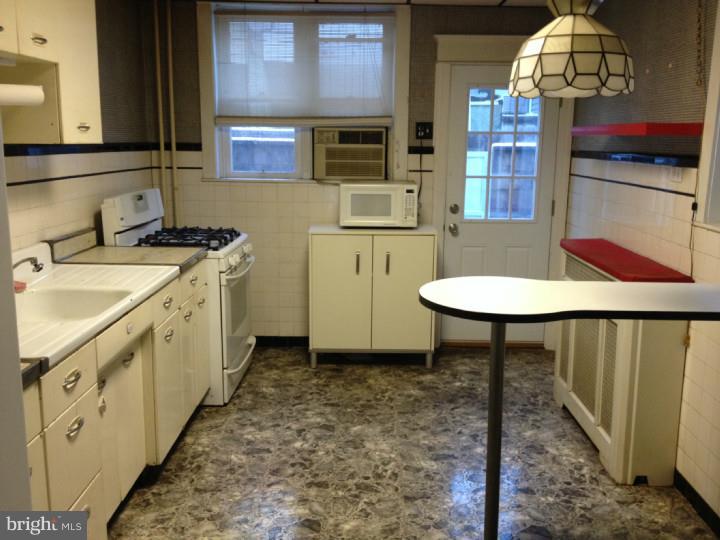 PHILADELPHIA (SOUTH) - Residential