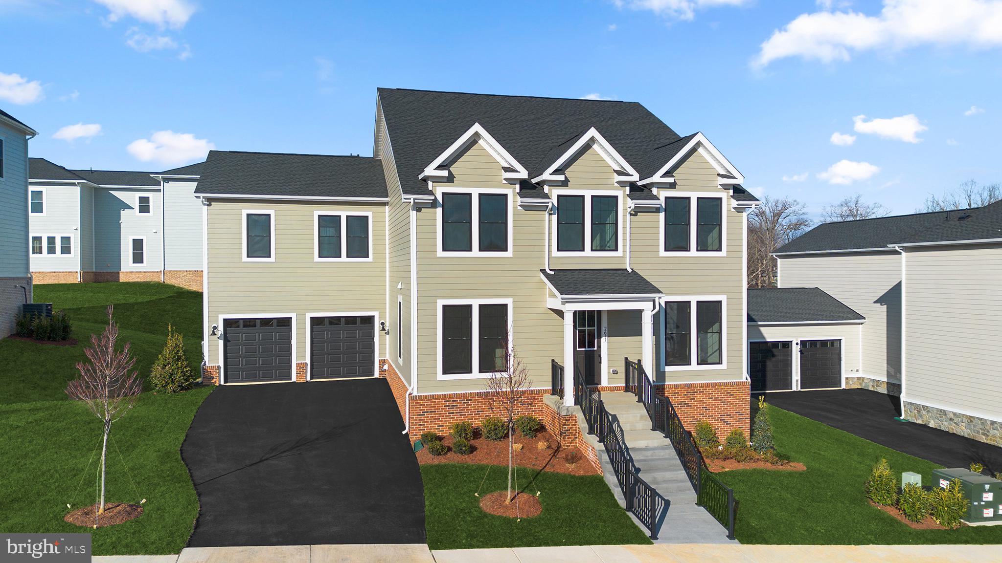 2611 BLUE RIDGE AVENUE