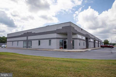 Photo of 1005 Mattlind Way, MILFORD, DE 19963 (MLS # DEKT2040646) Photo of 1005 Mattlind Way, MILFORD, DE 19963 (MLS # DEKT2040646)