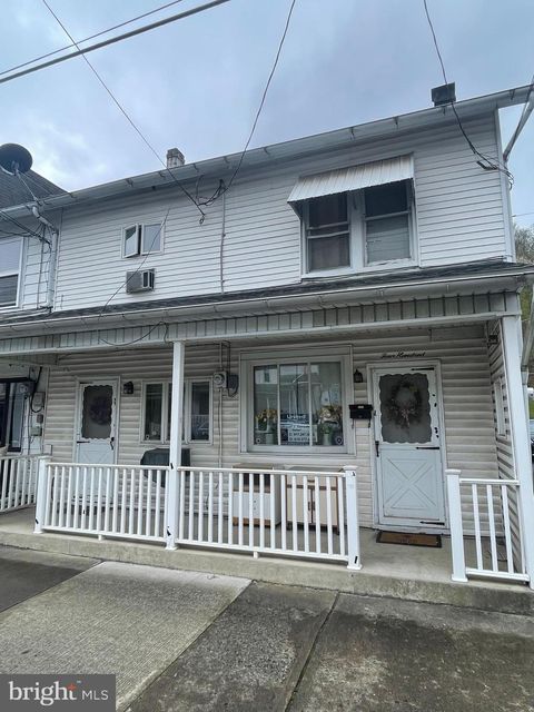 Townhouse For Sale - 400 AND 402 S Shamokin Street<br/> SHAMOKIN, PA 17872