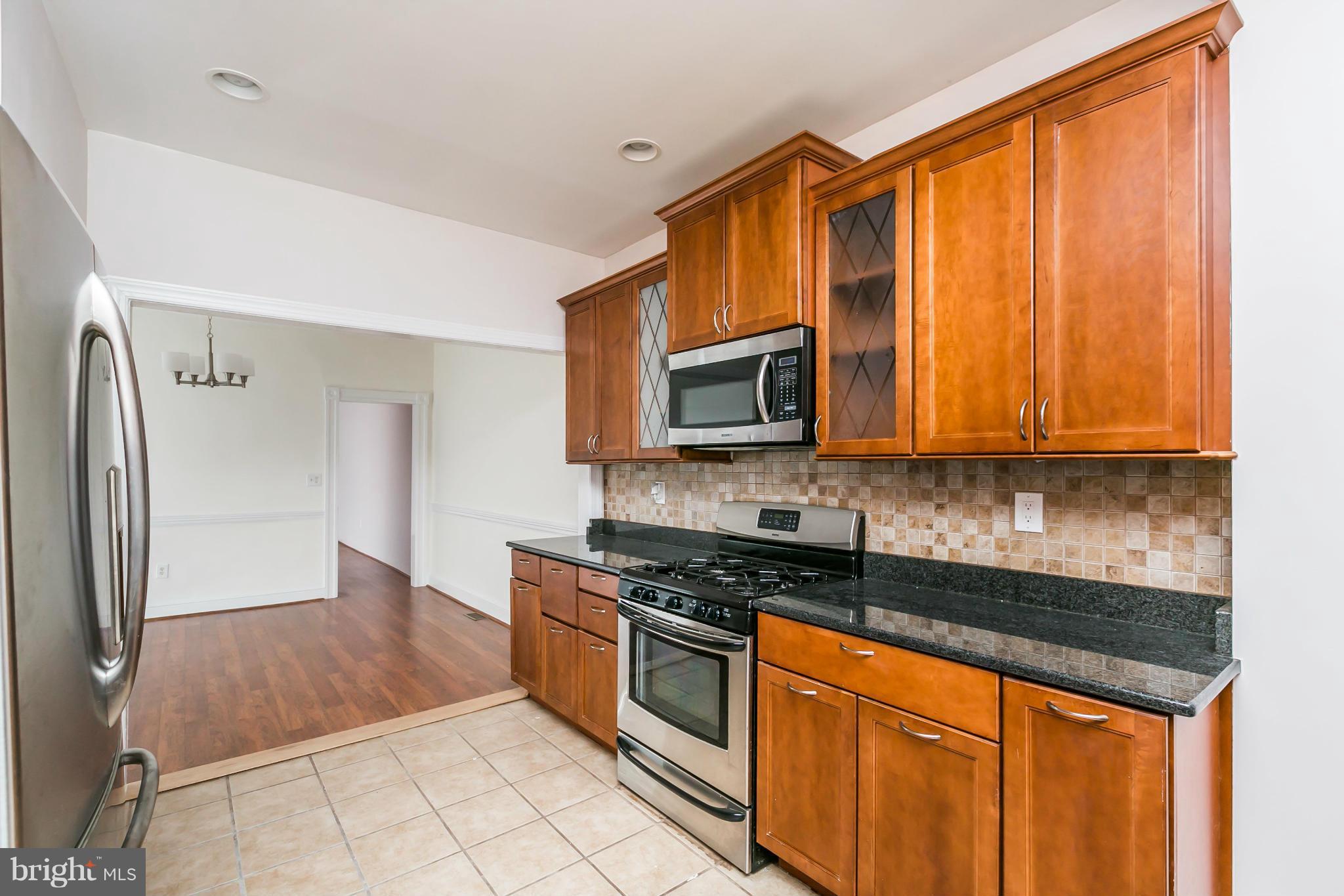 LAURAVILLE HISTORIC DISTRICT - Residential