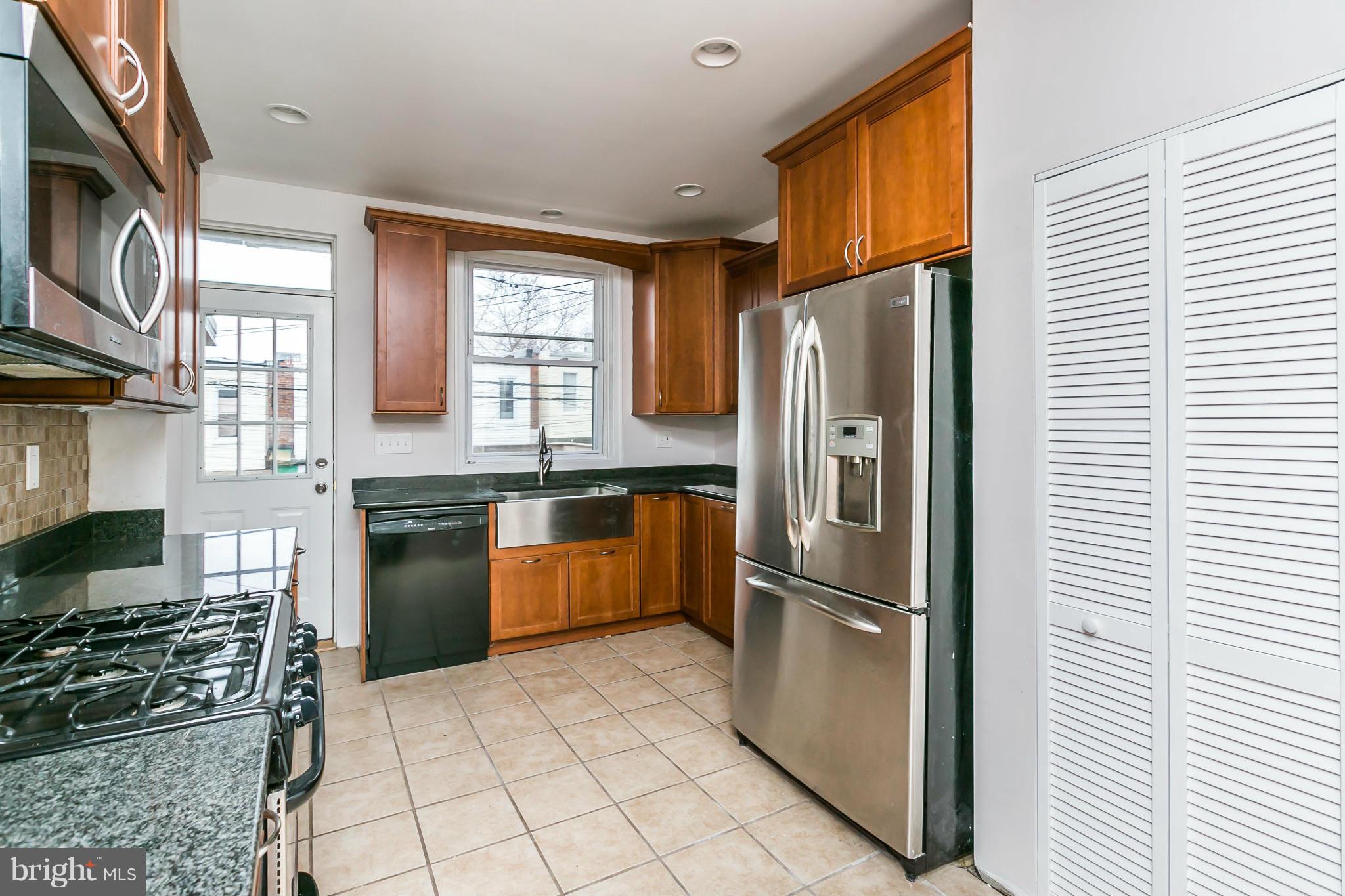 LAURAVILLE HISTORIC DISTRICT - Residential