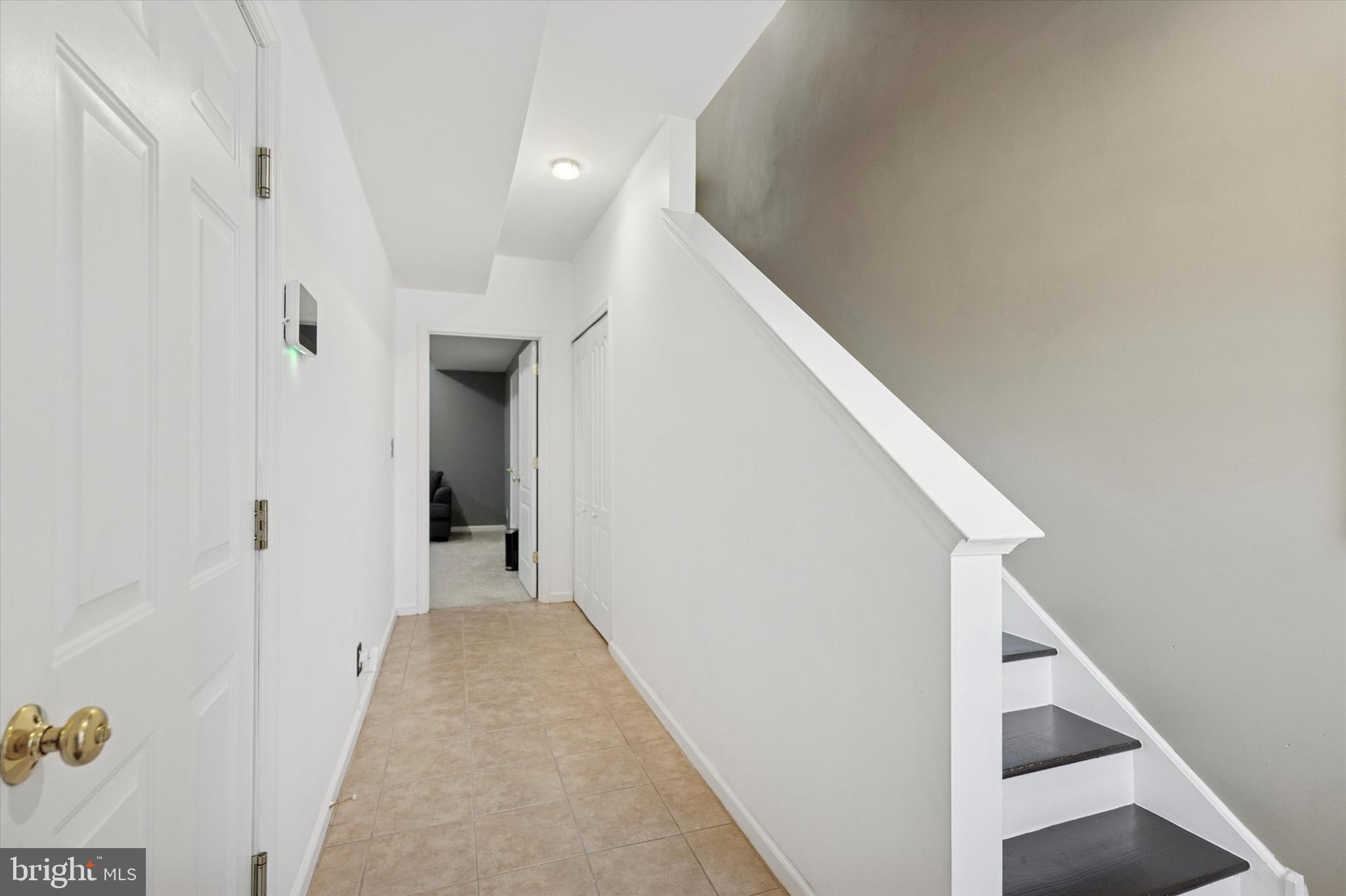 704 E ELM STREET