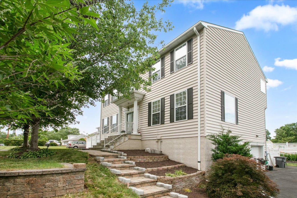 Photo of 4724 Pole Road, ALEXANDRIA, VA 22309 (MLS # VAFX2320448)