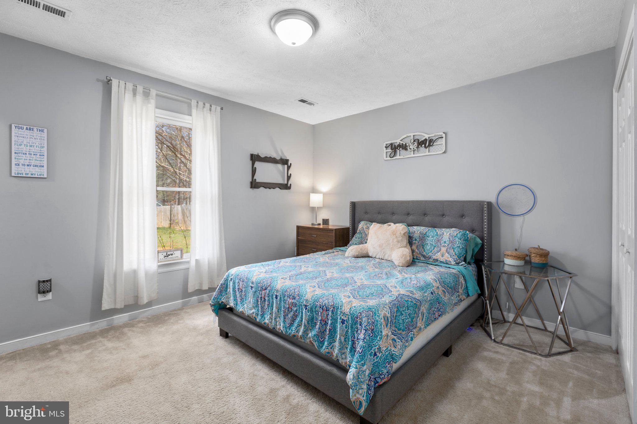 LAKE LAND OR - Residential