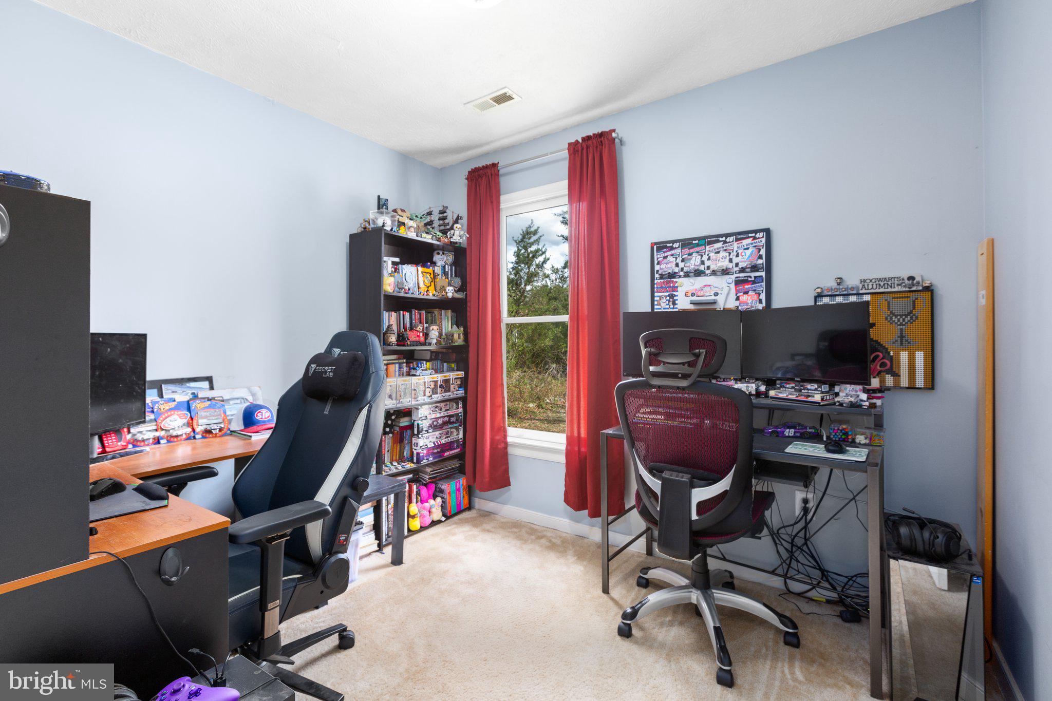 LAKE LAND OR - Residential