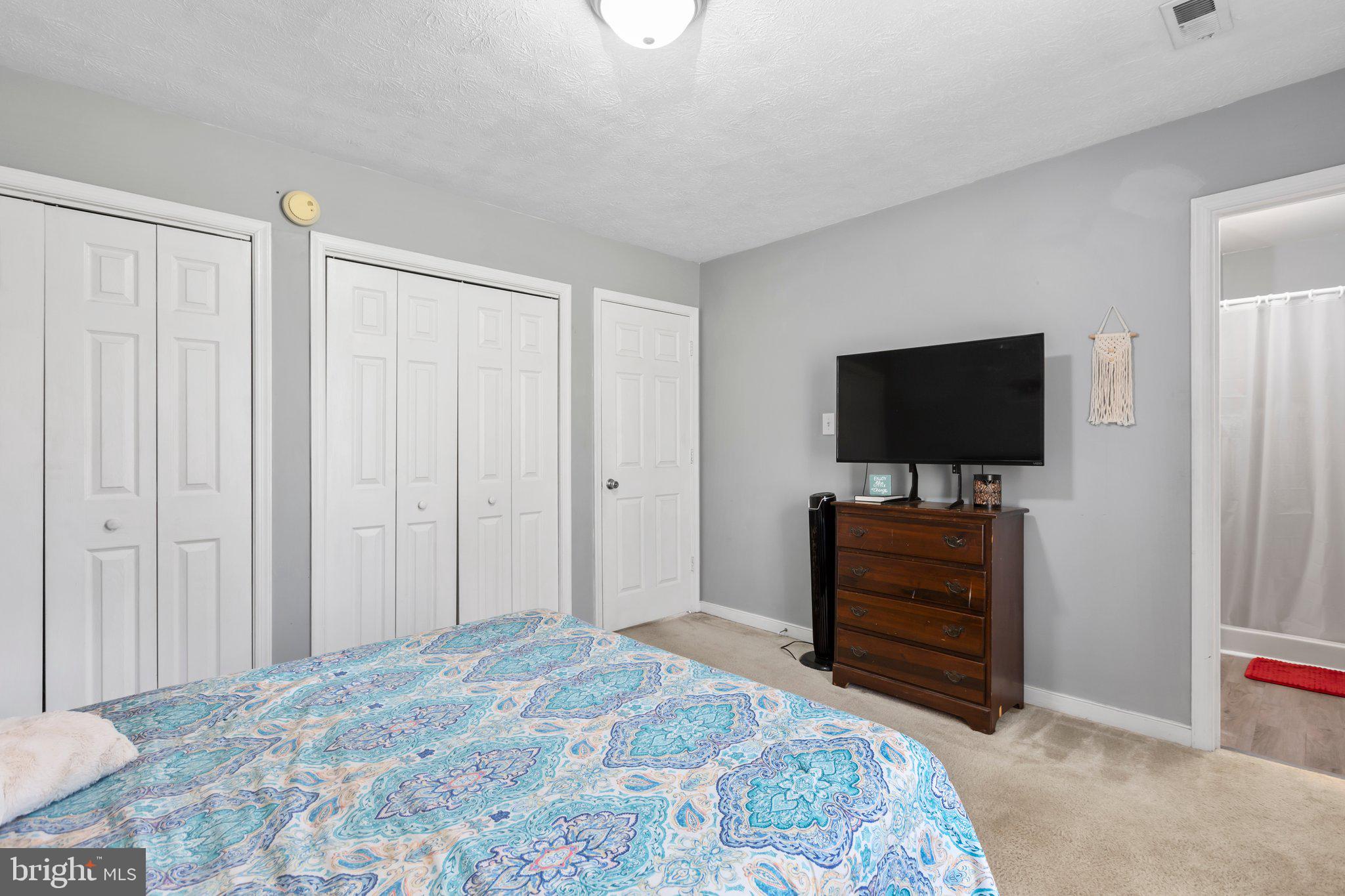 LAKE LAND OR - Residential