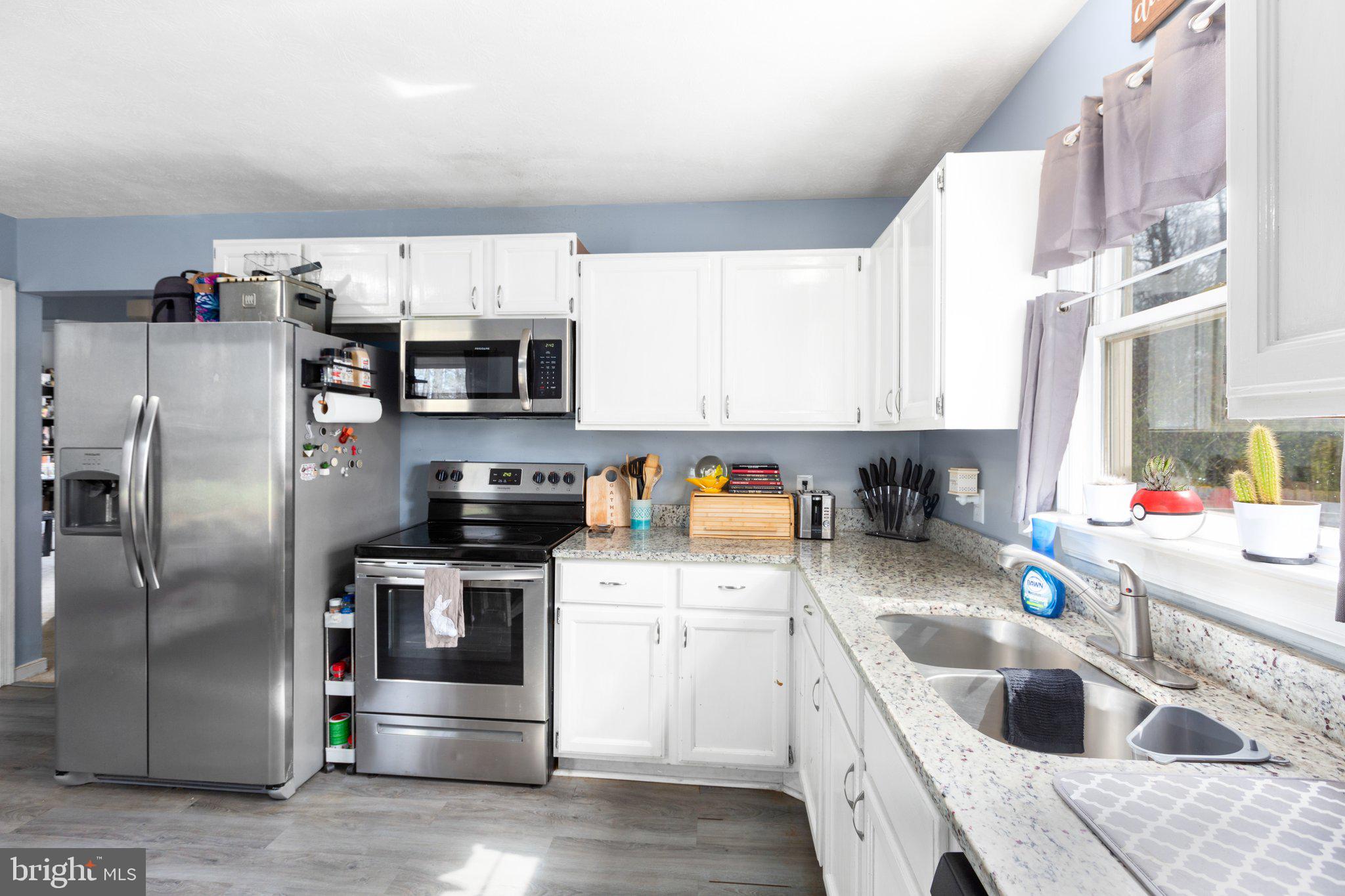 LAKE LAND OR - Residential