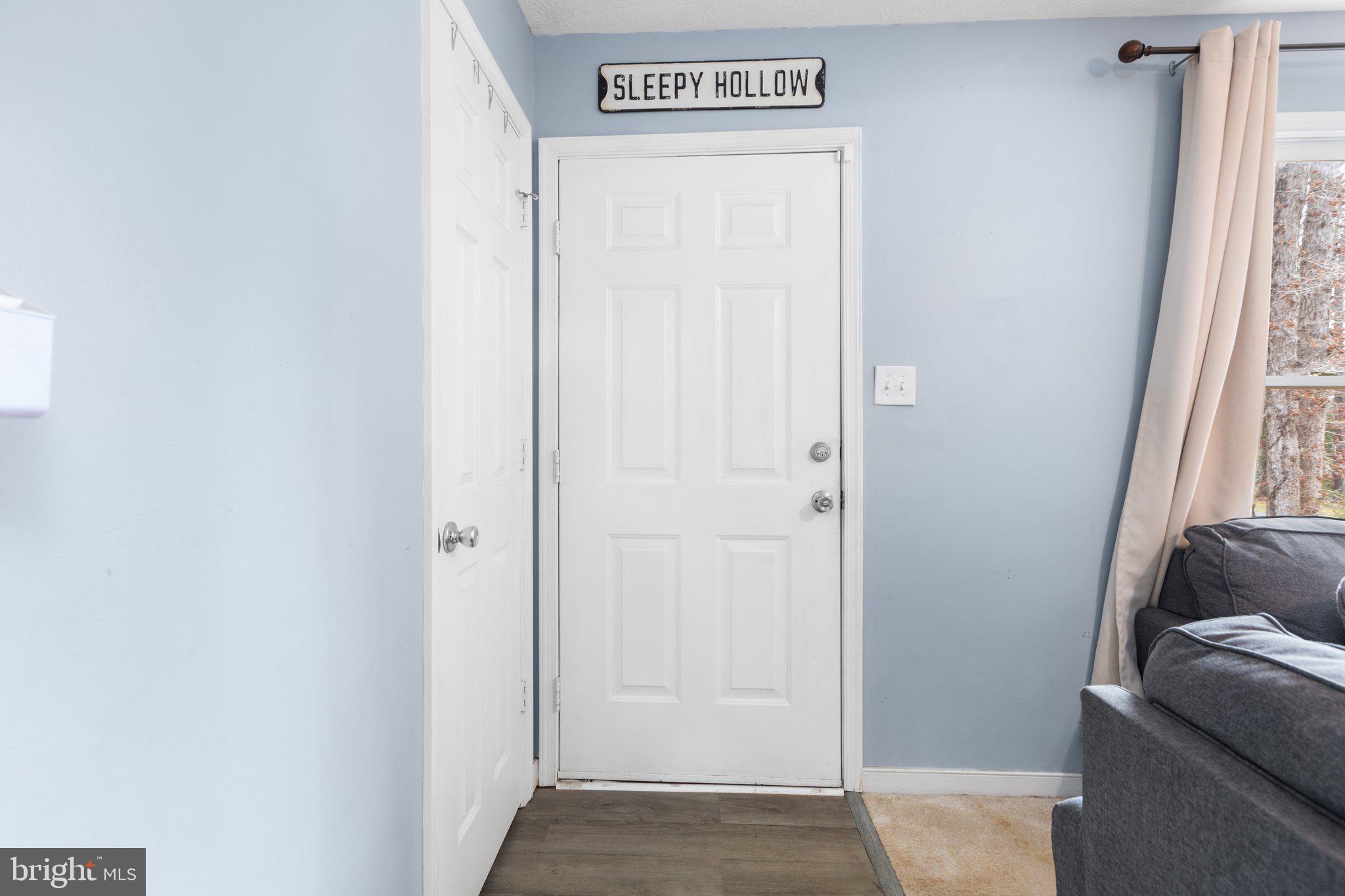 LAKE LAND OR - Residential