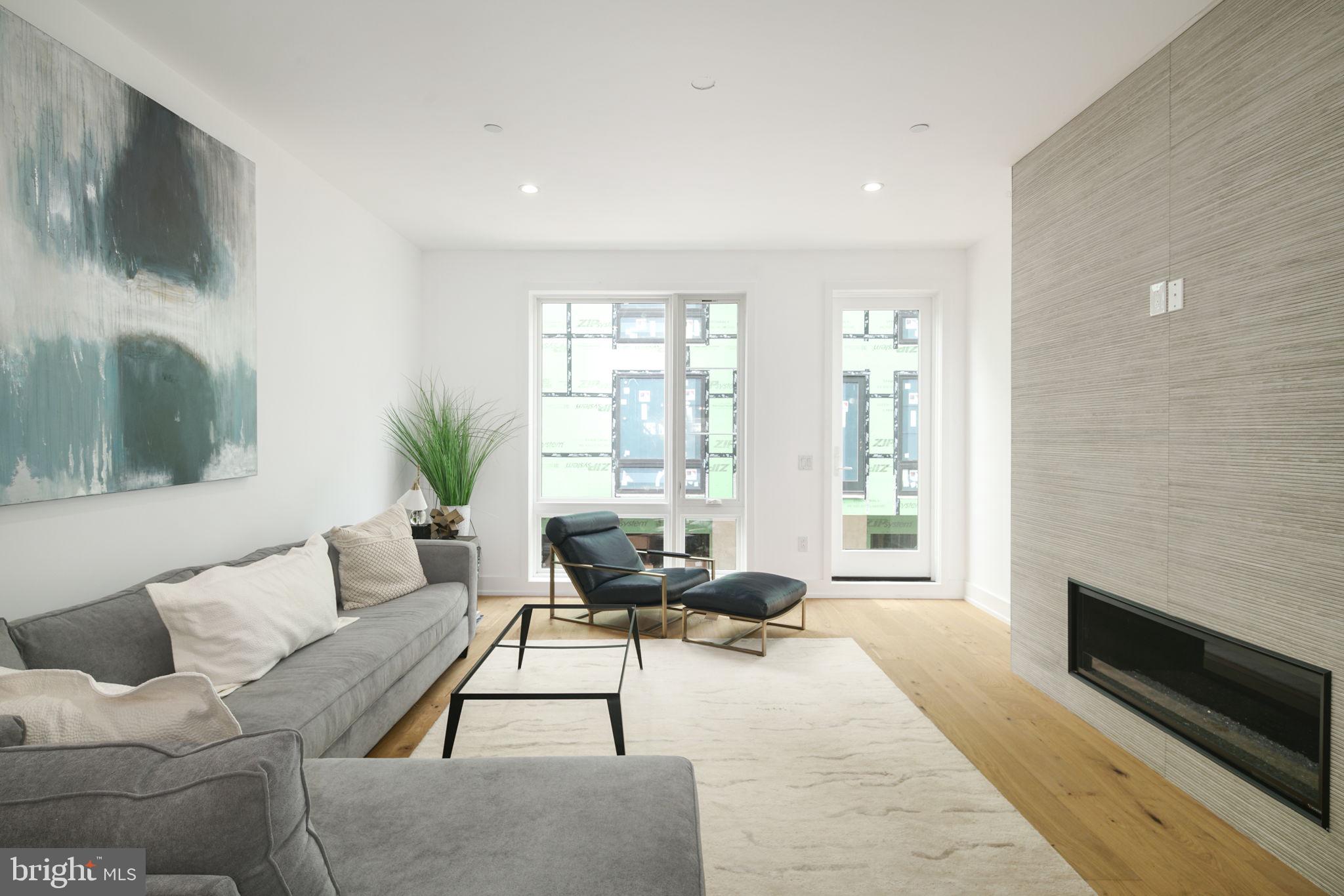 OLDE KENSINGTON - Residential