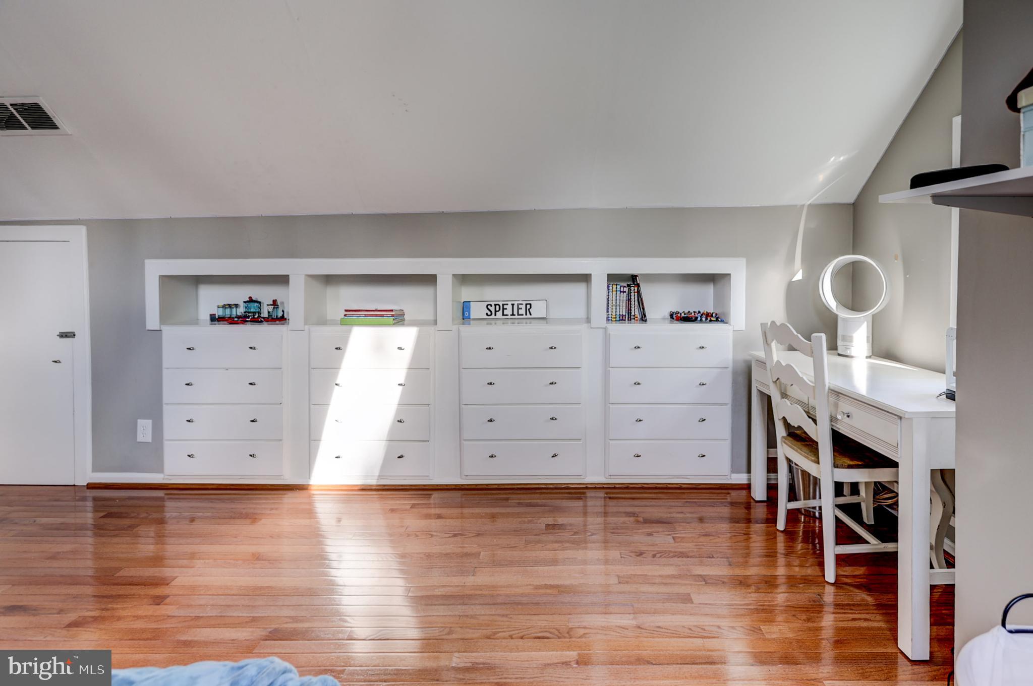 OLDE FORGE - Residential