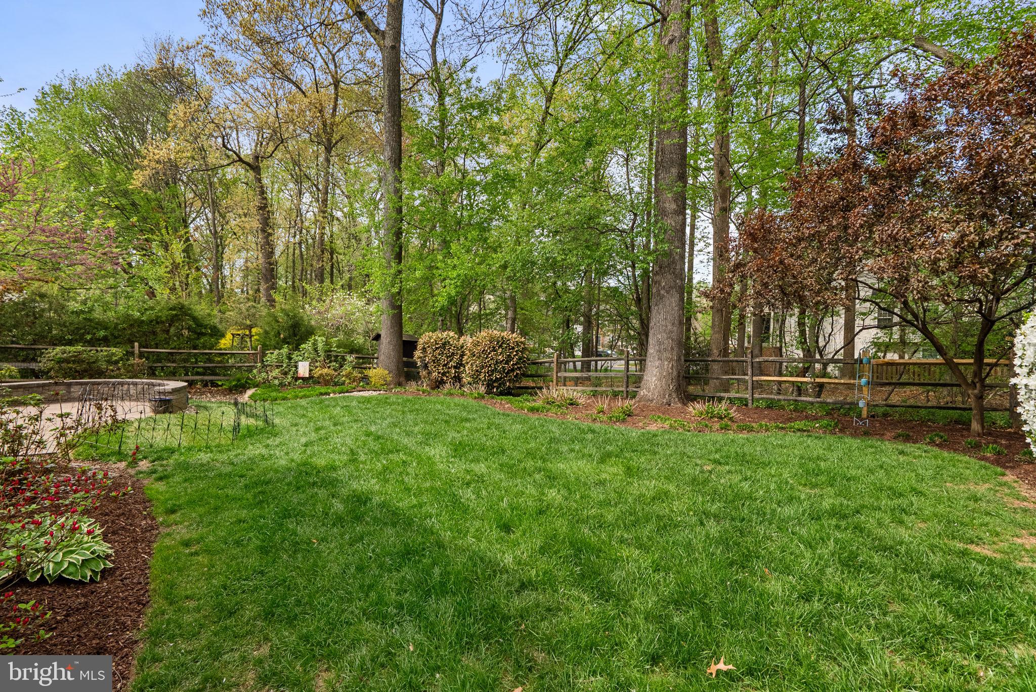 MONTGOMERY VILLAGE - Residential